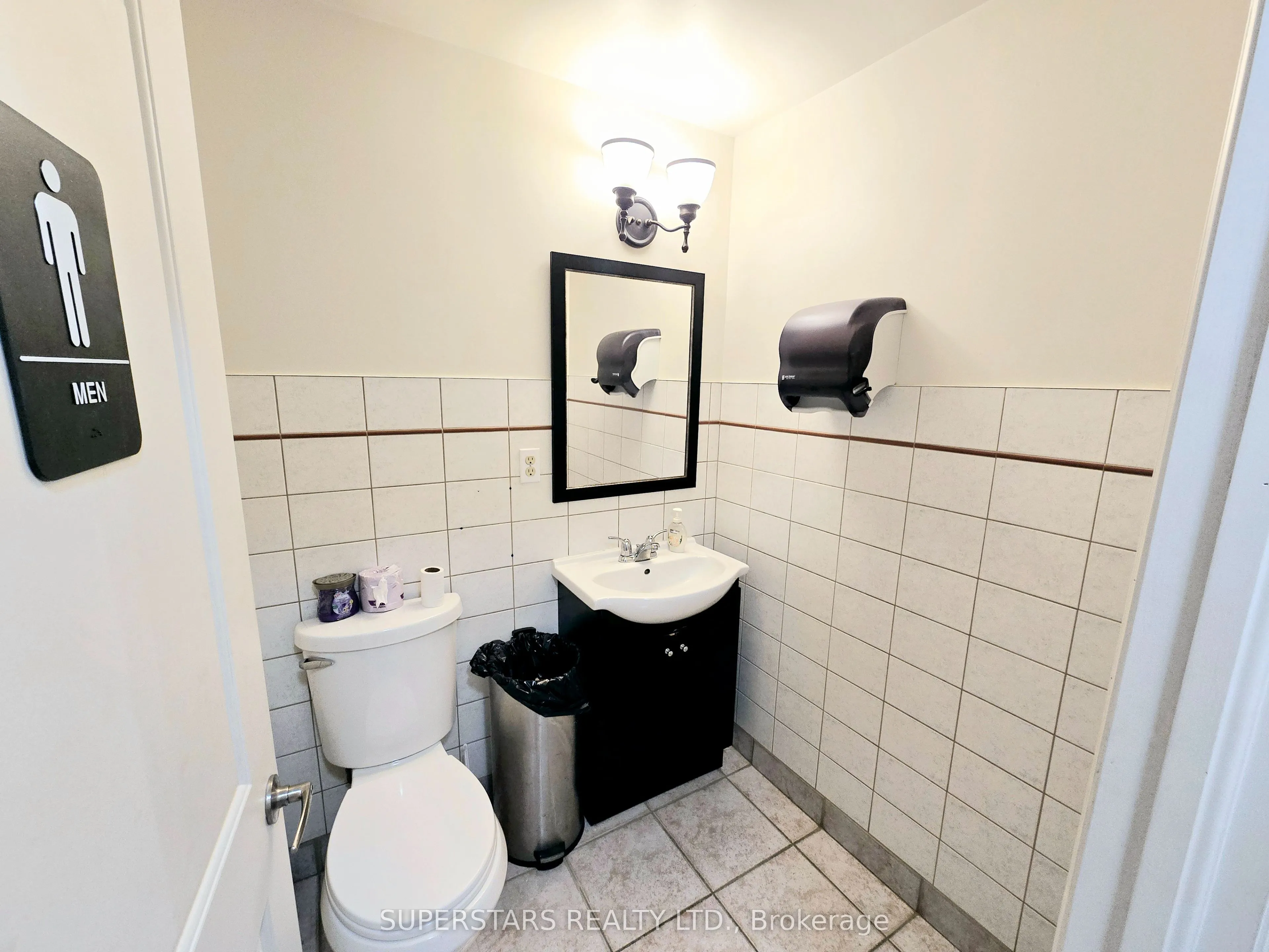 10231 Yonge Street, #Main