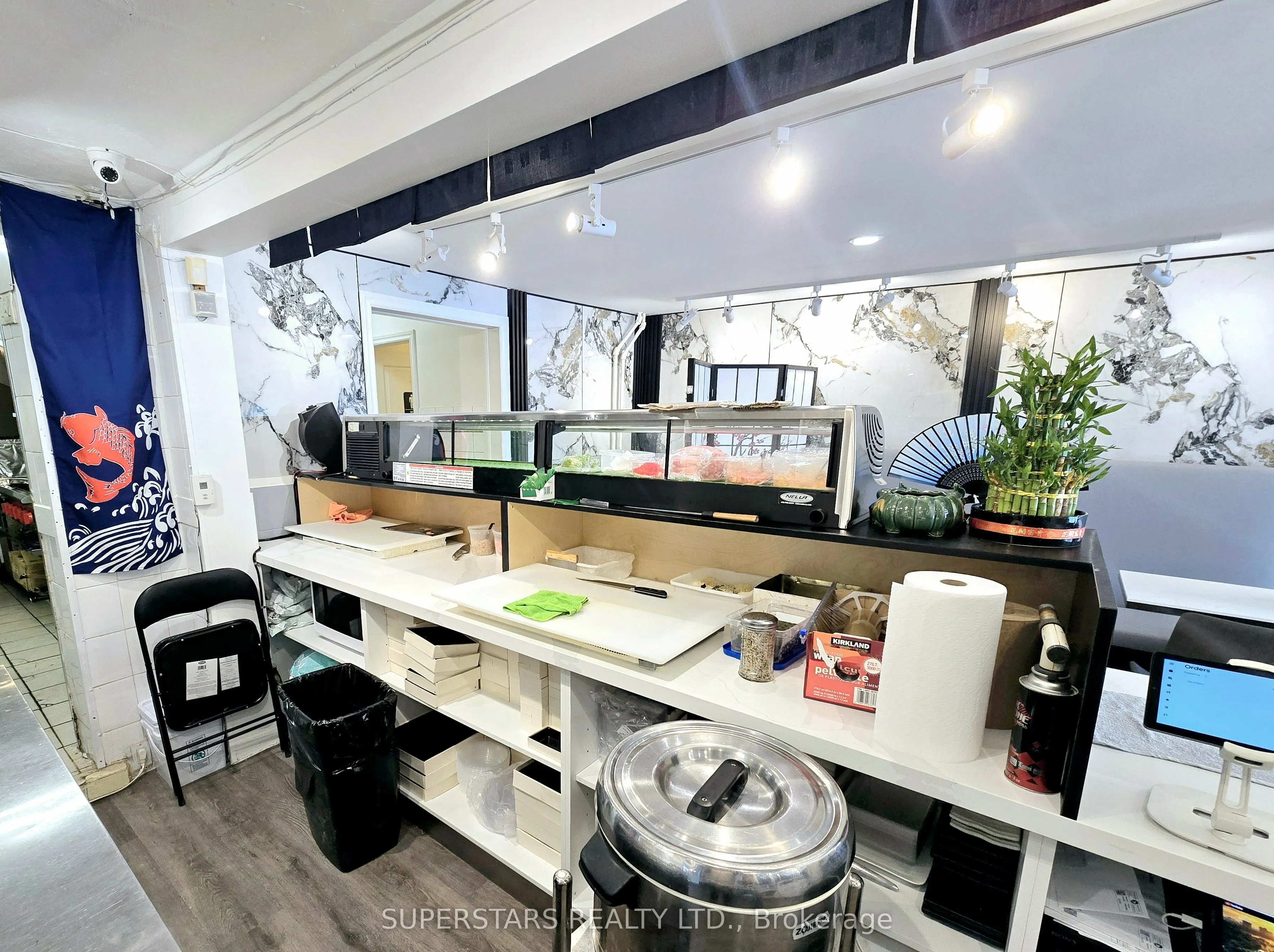 10231 Yonge Street, #Main