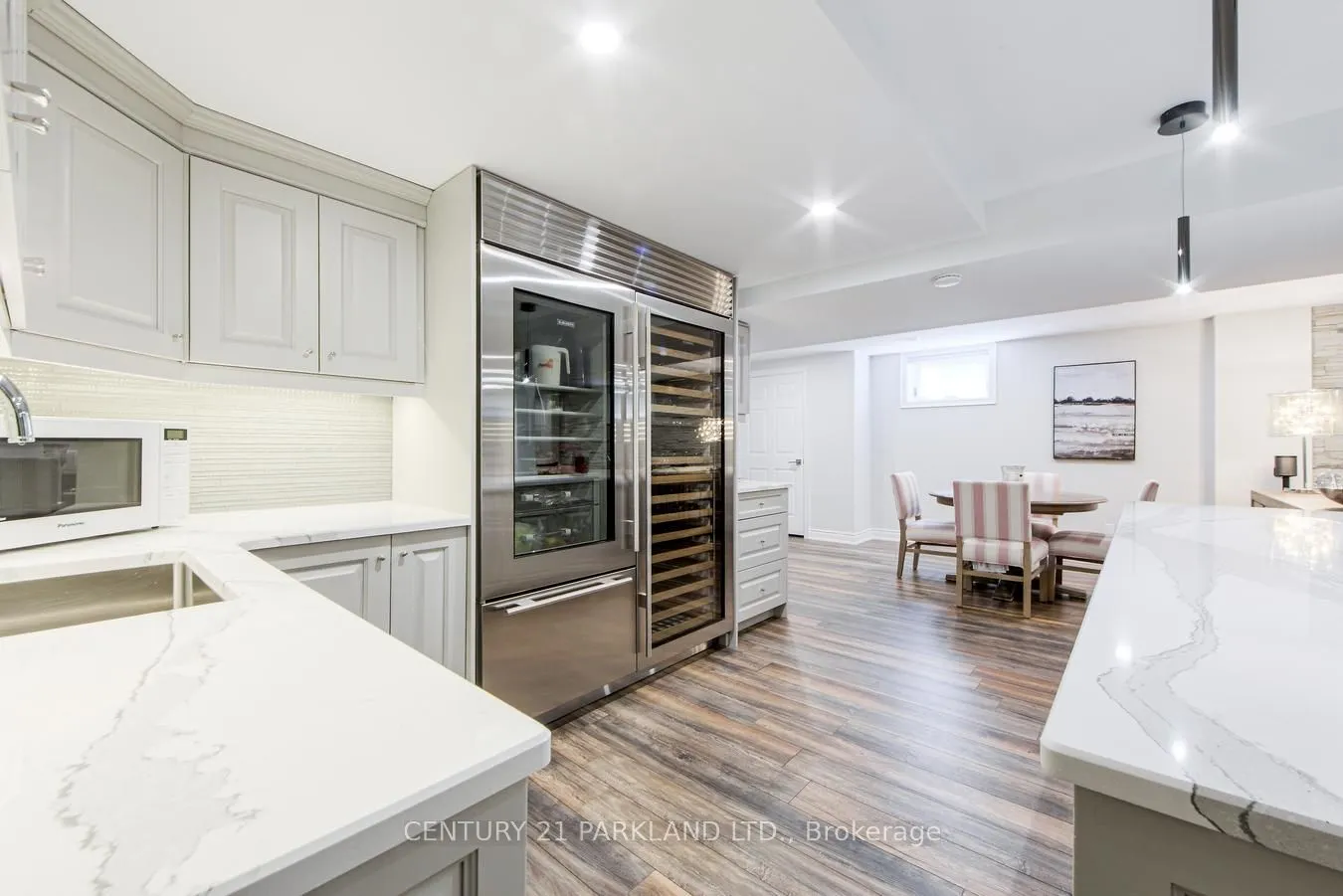 112 Strathearn Avenue
