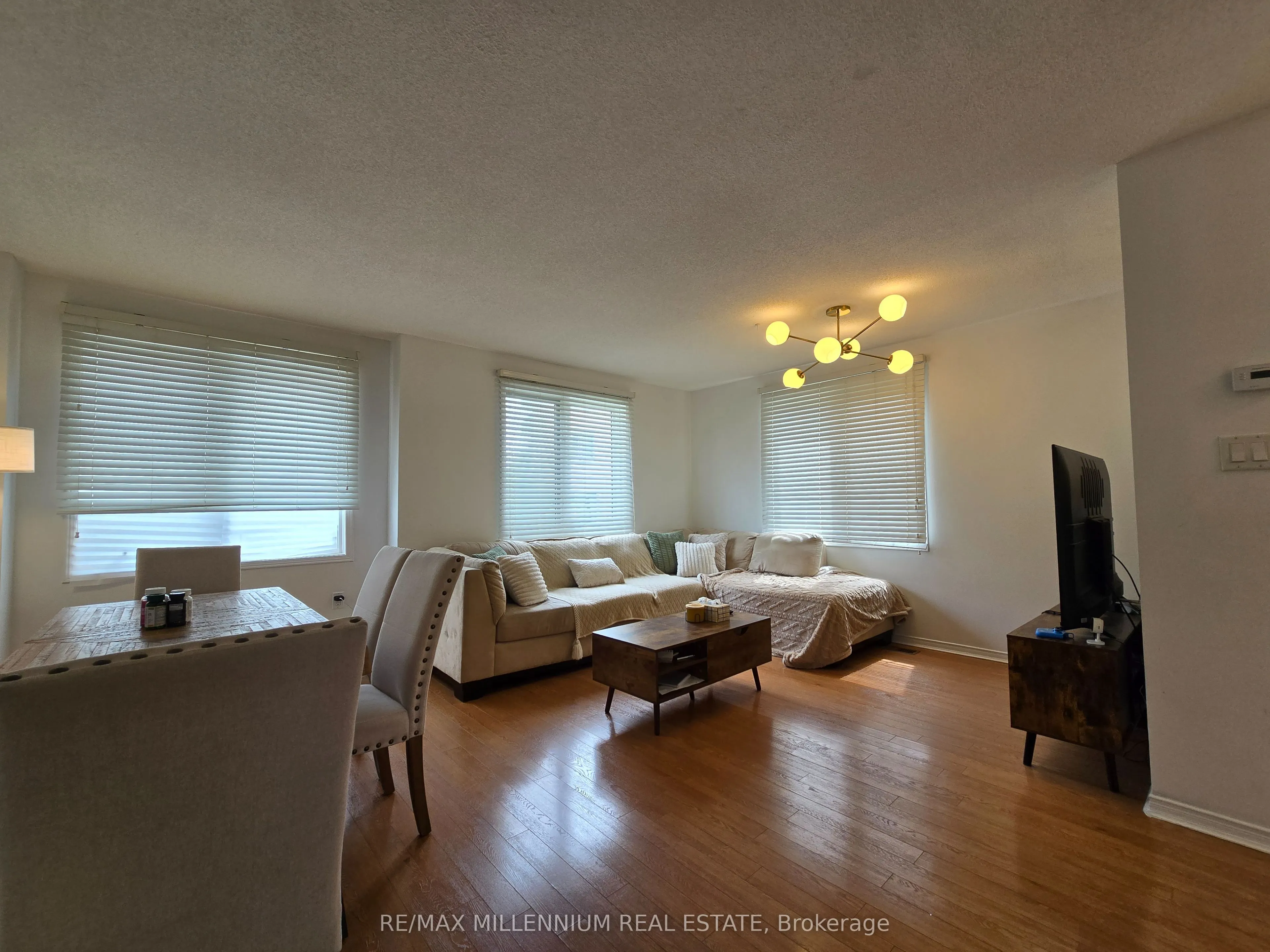 75 Weldrick Road, #701