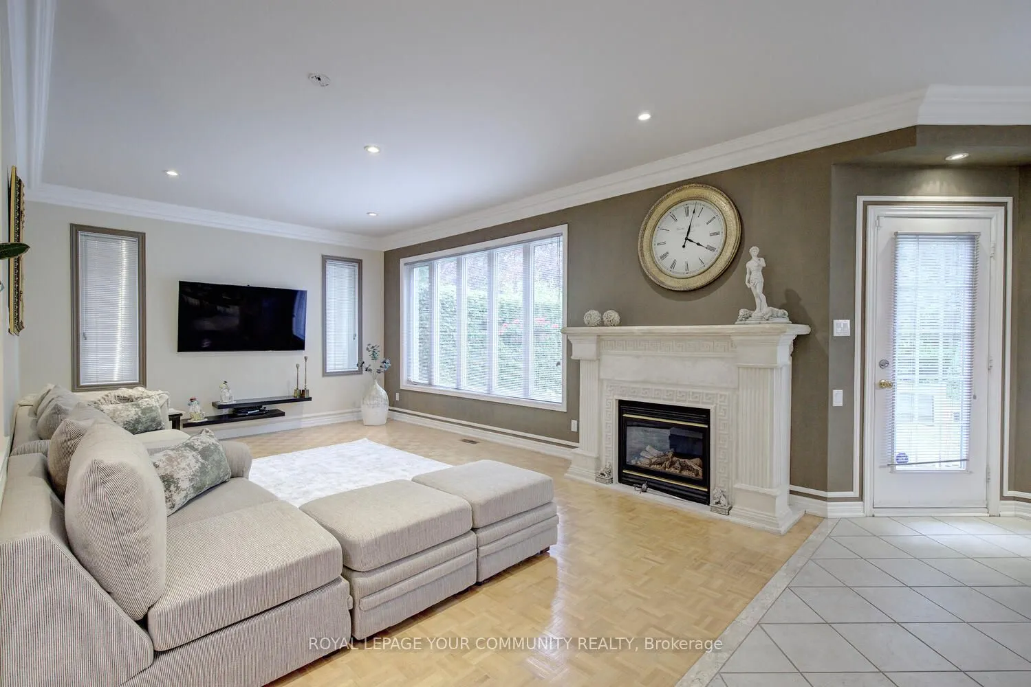 119 Thornhill Woods Drive