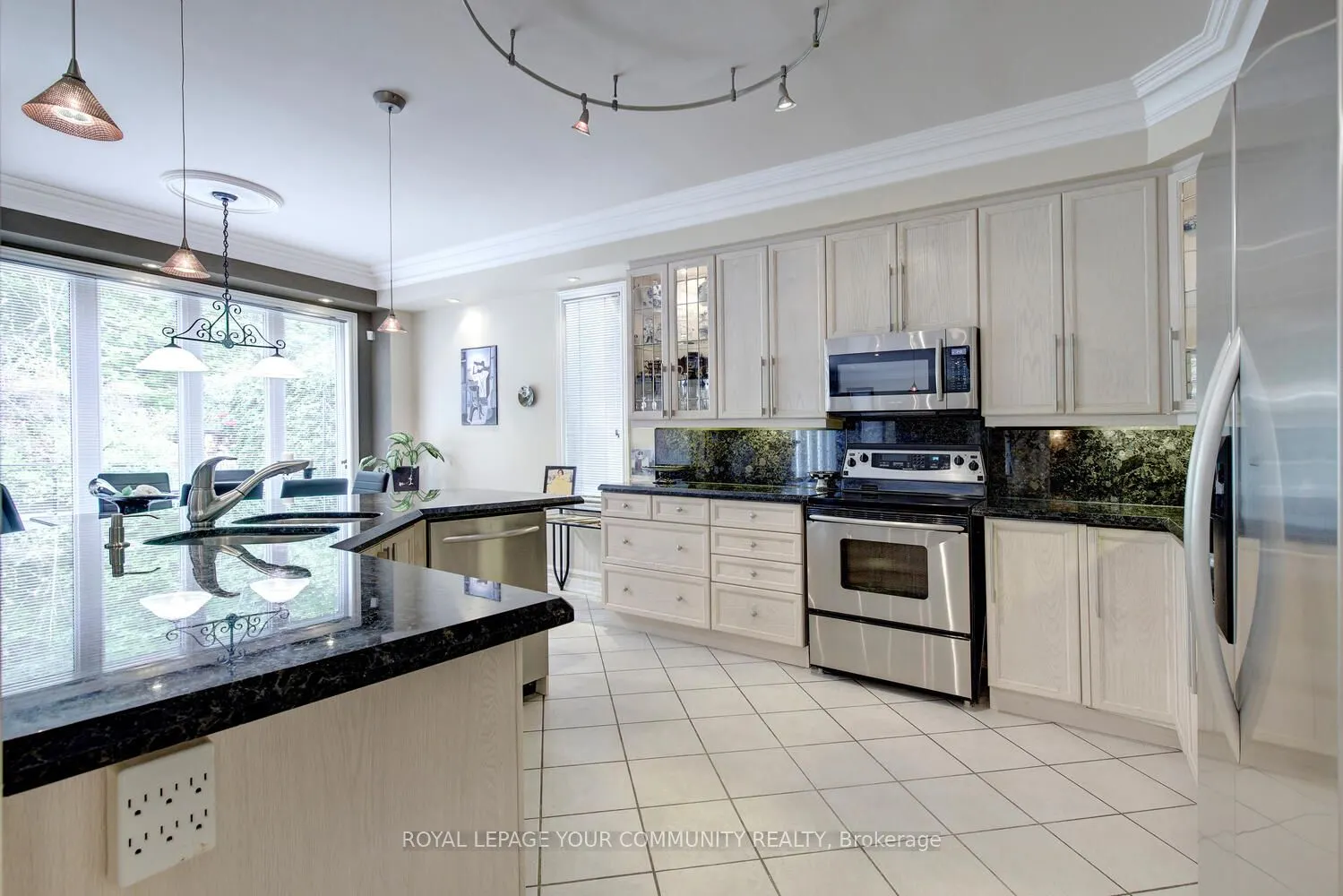 119 Thornhill Woods Drive