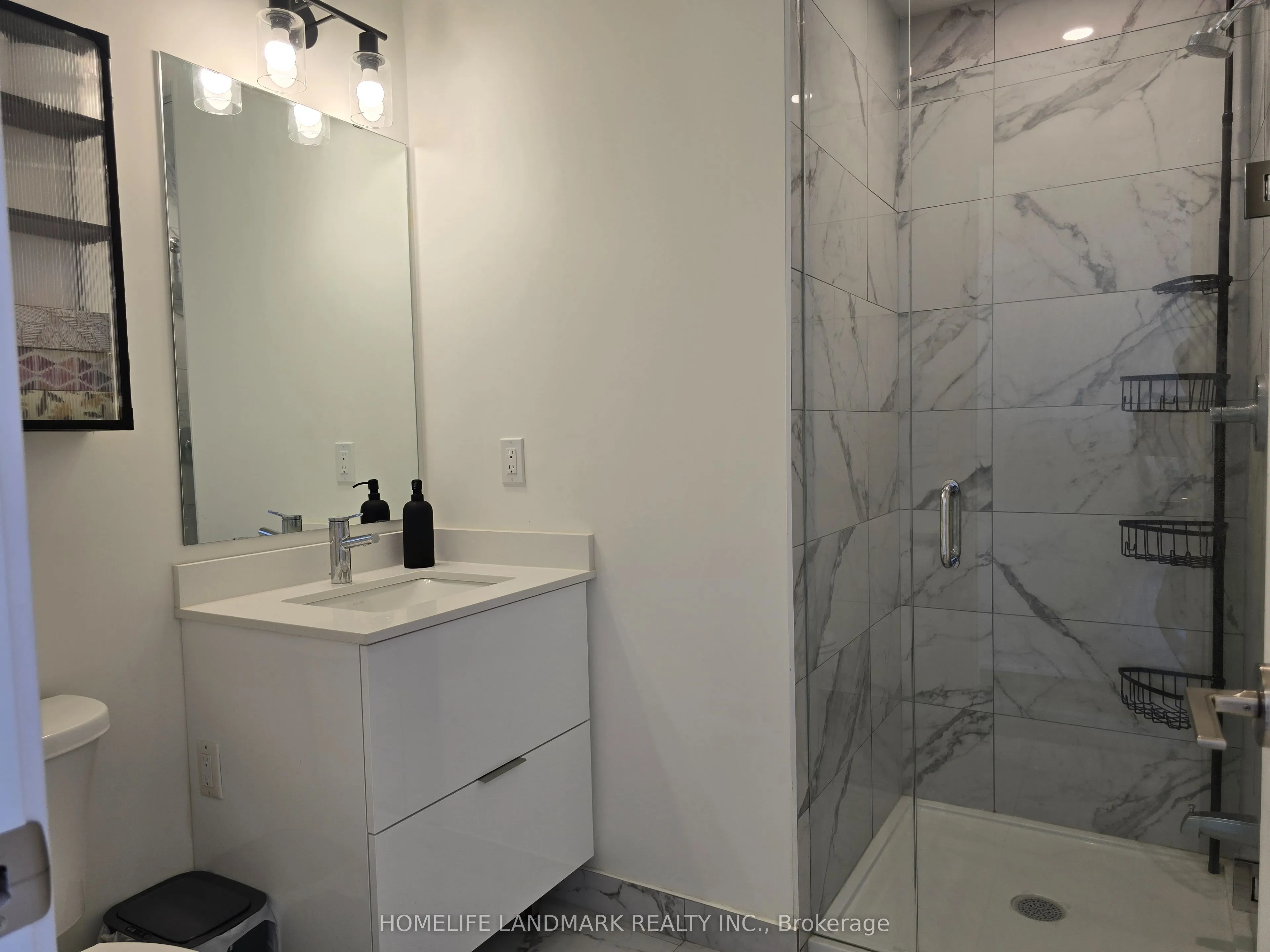 15 David Eyer Road, #1423