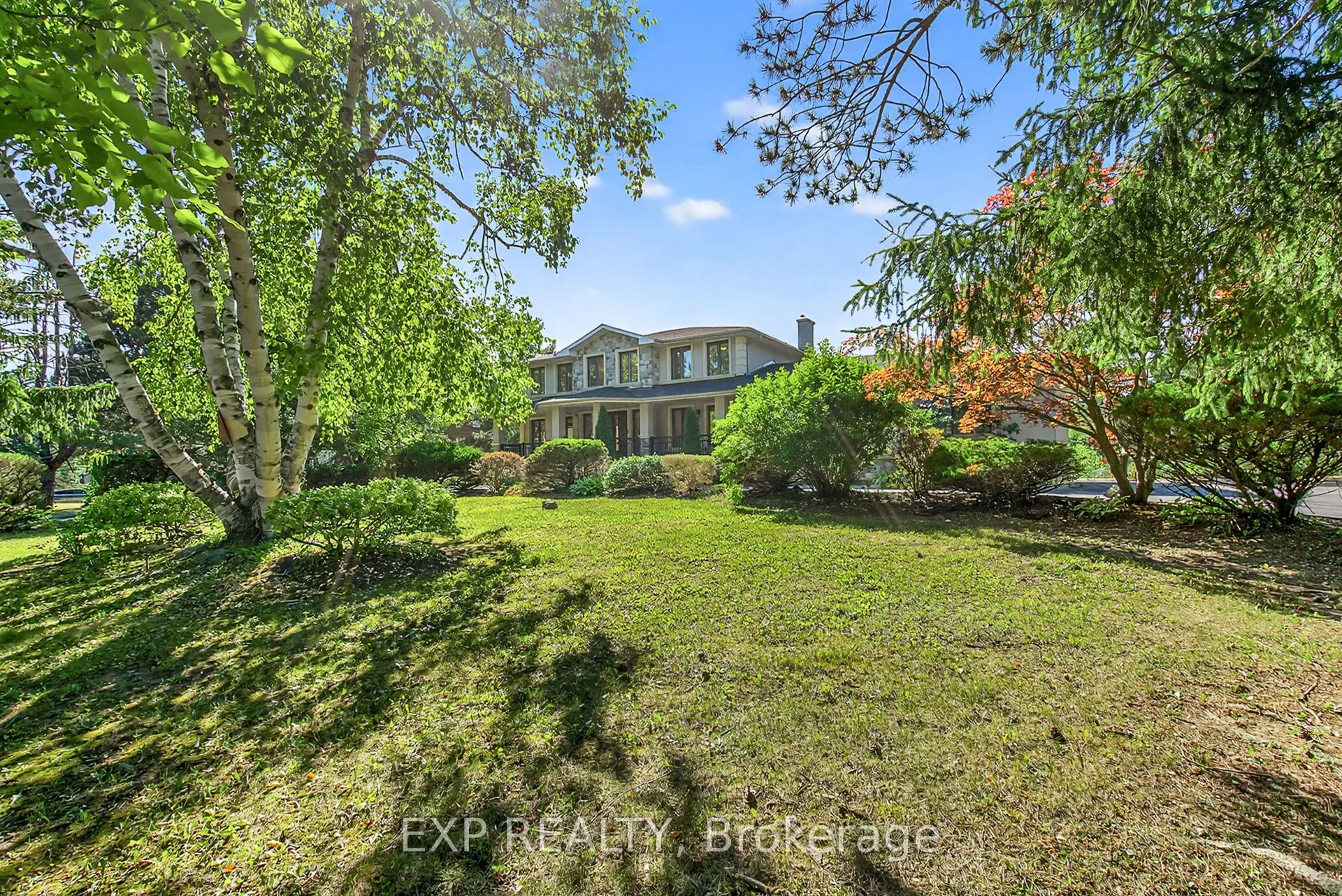 315 Stephanie Boulevard