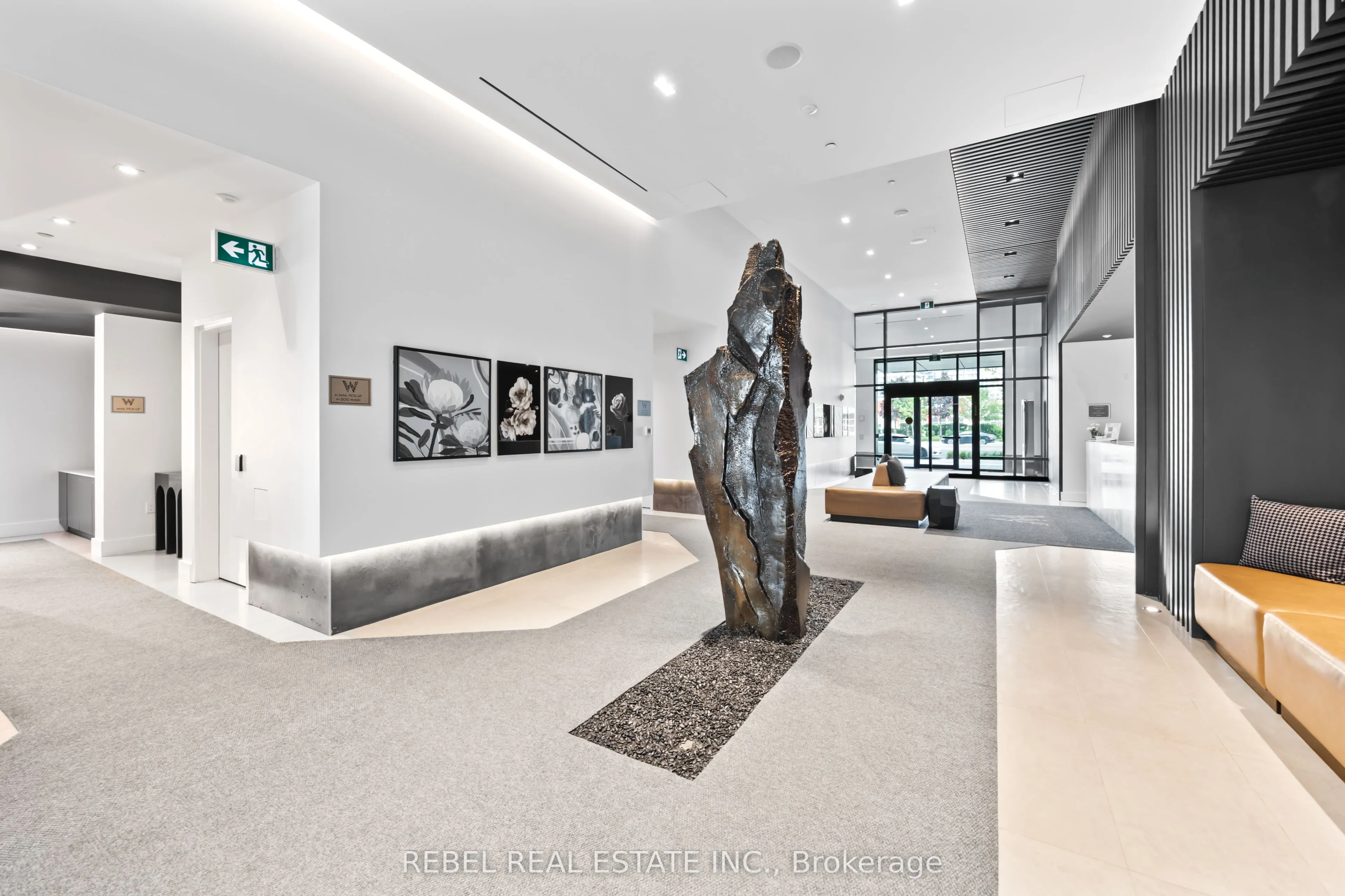 8868 Yonge Street, #1001E
