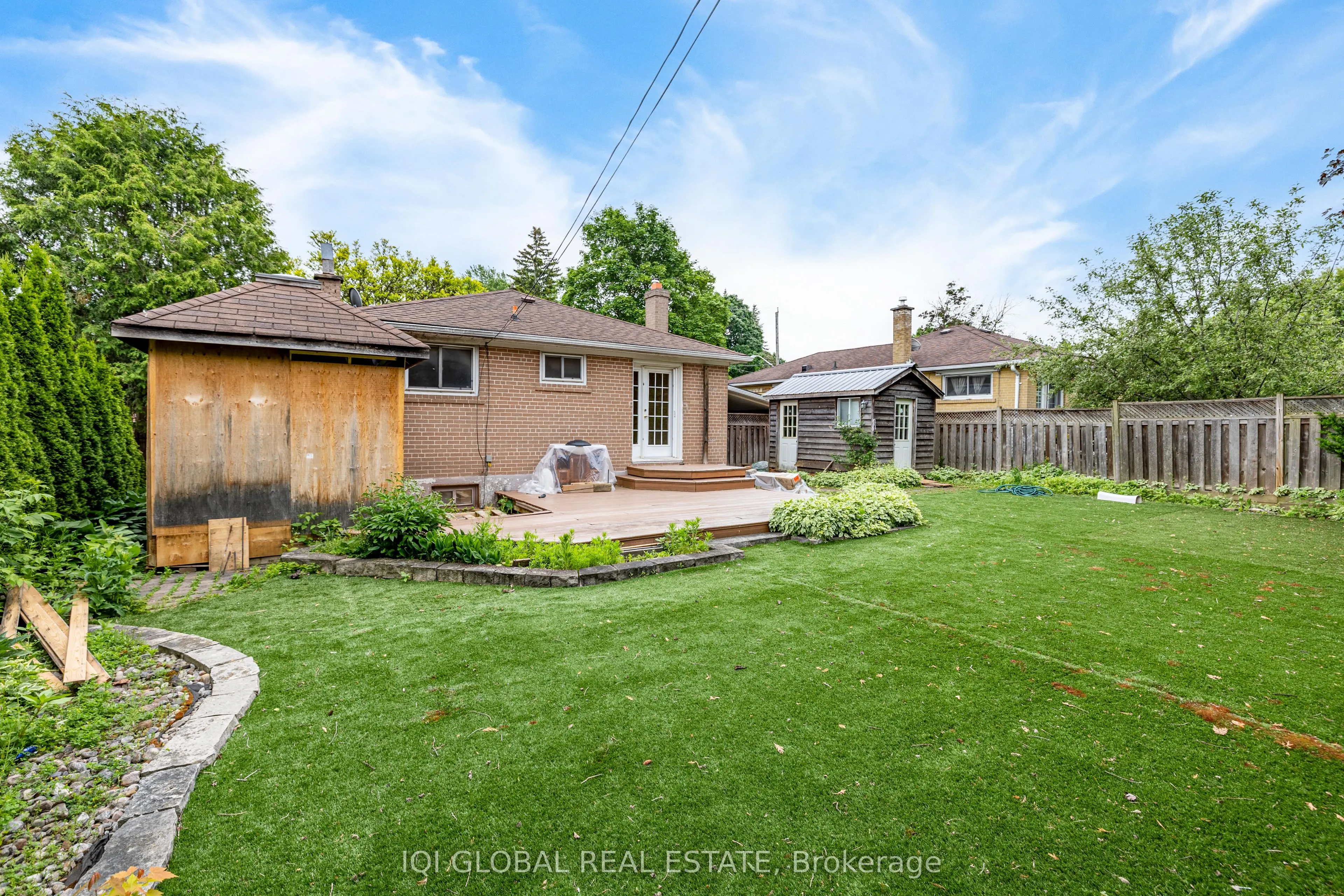 10 Holman Crescent, #Lower