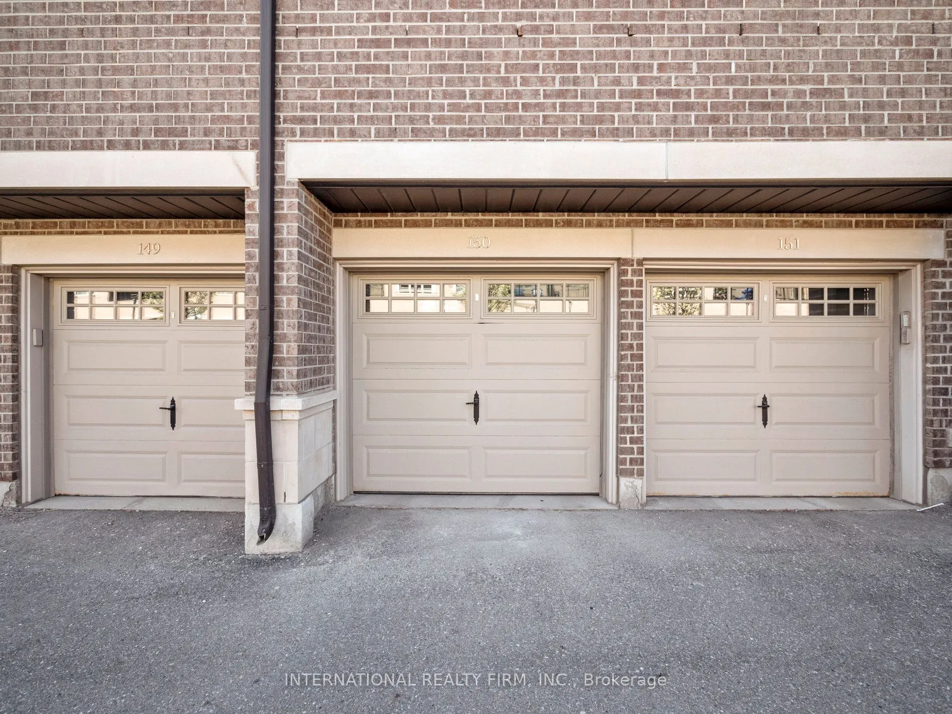 9621 Jane Street, #14