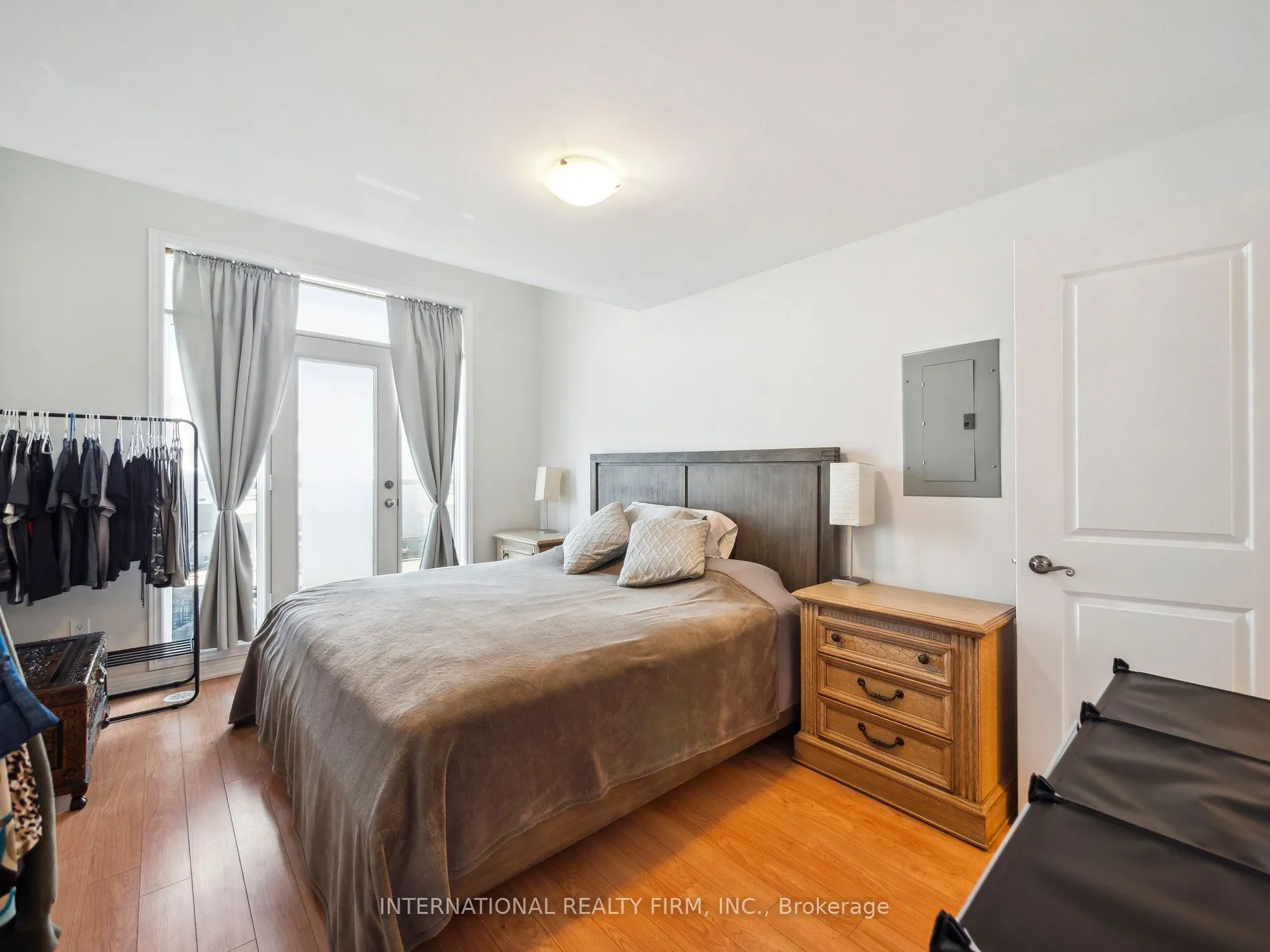 9621 Jane Street, #14