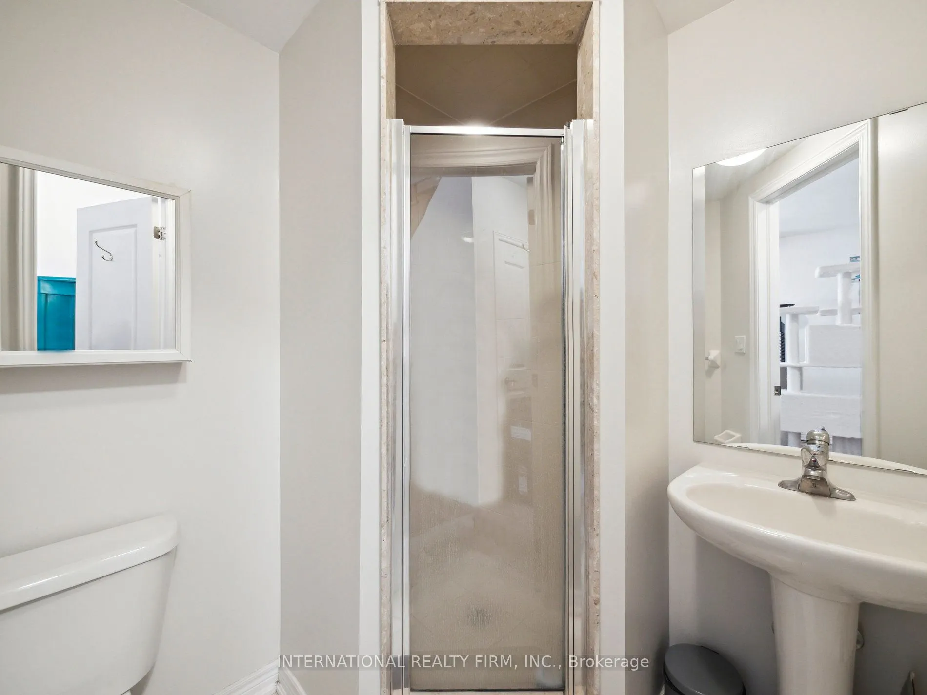 9621 Jane Street, #14