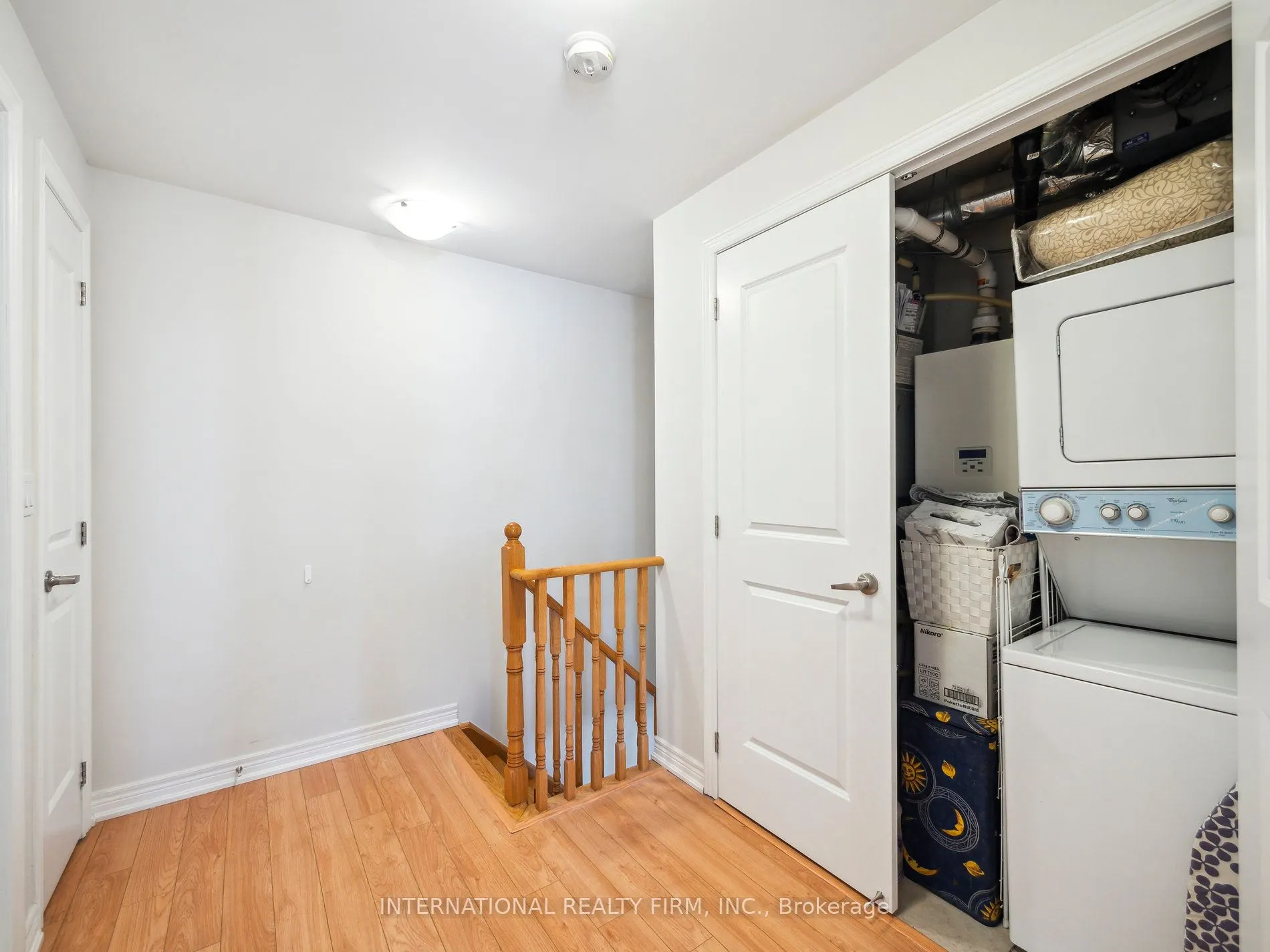 9621 Jane Street, #14