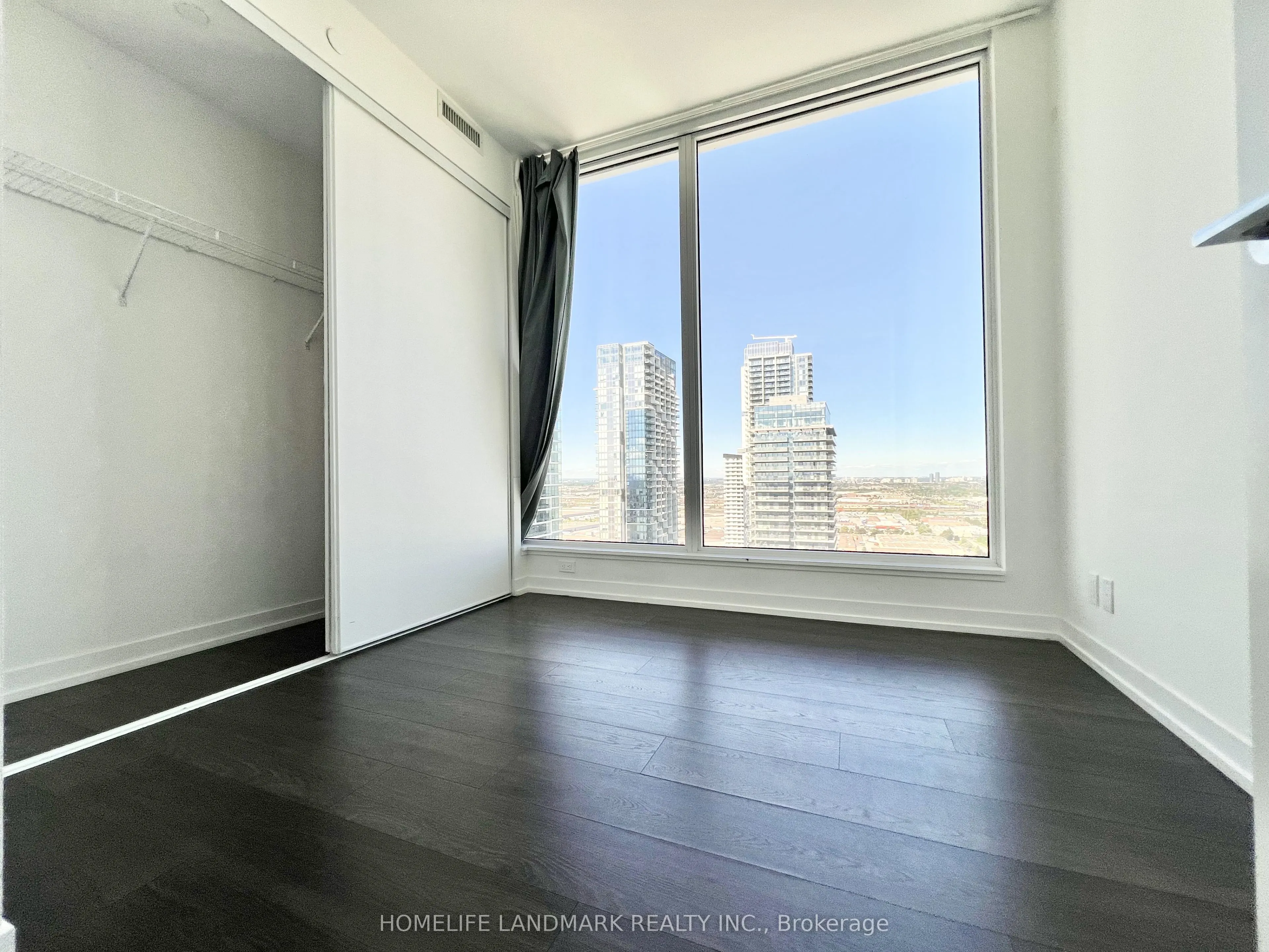 5 Buttermill Avenue, #3702