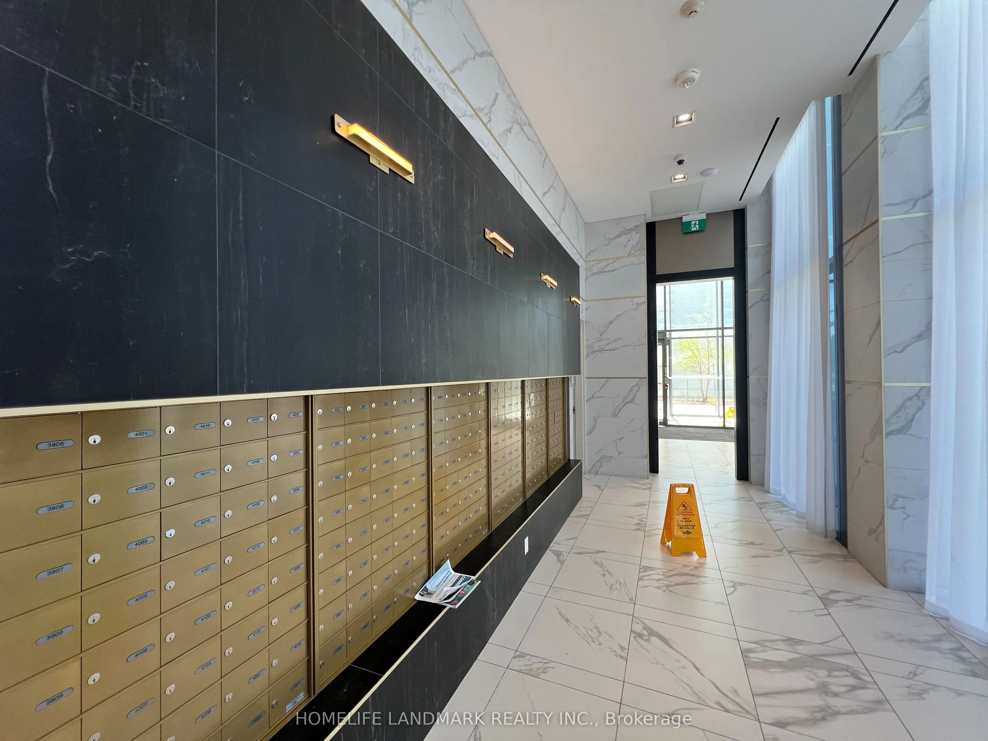 5 Buttermill Avenue, #3702