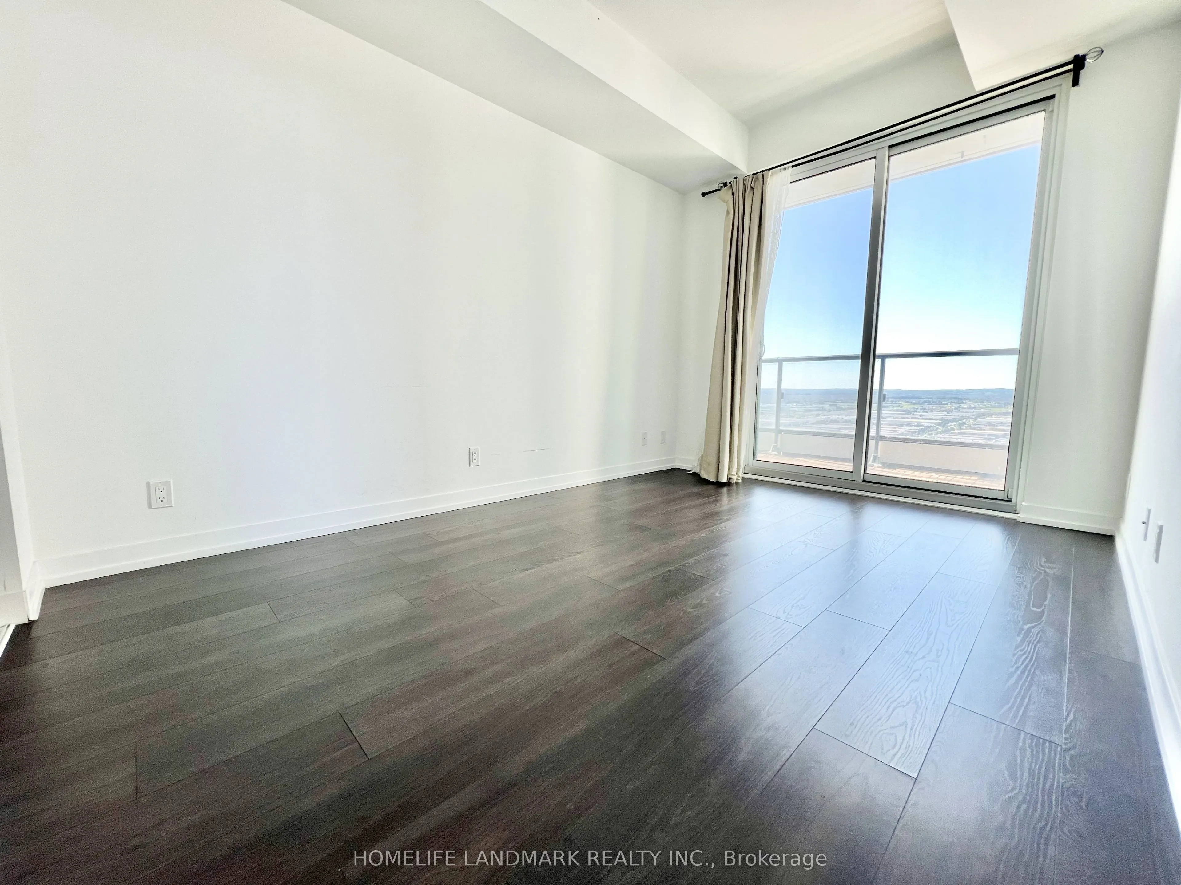 5 Buttermill Avenue, #3702