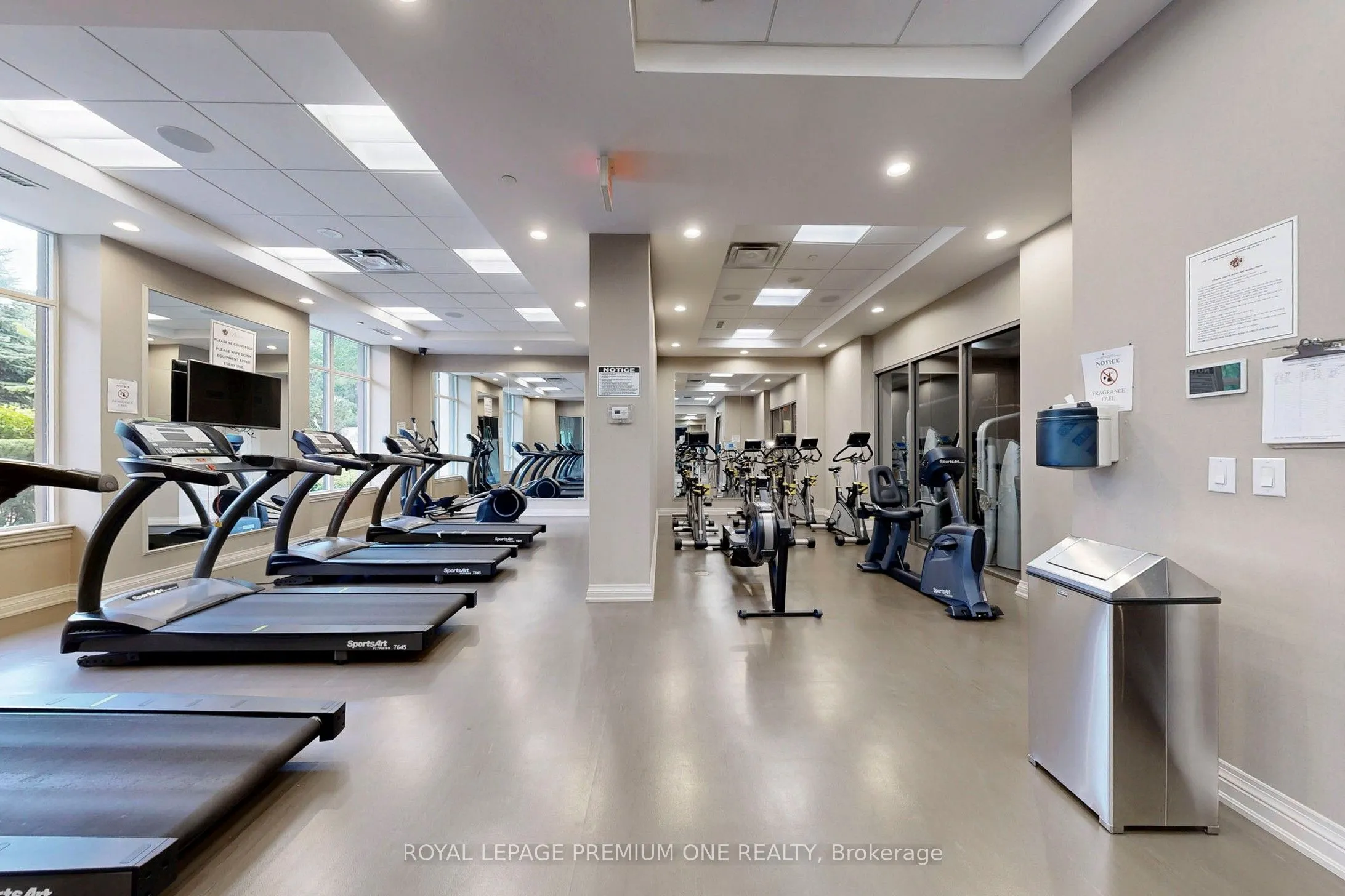 9255 Jane Street N, #1202