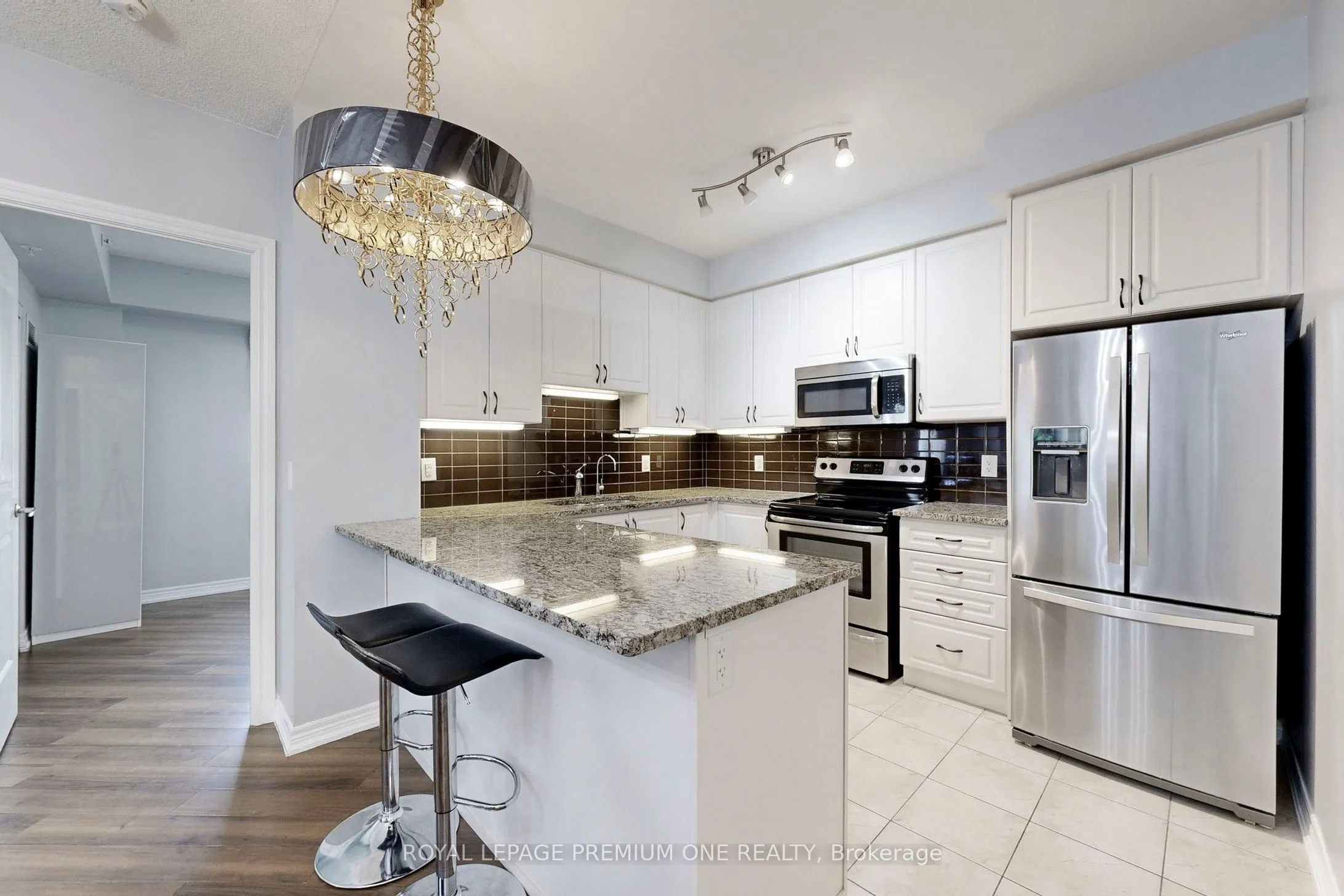 9255 Jane Street N, #1202