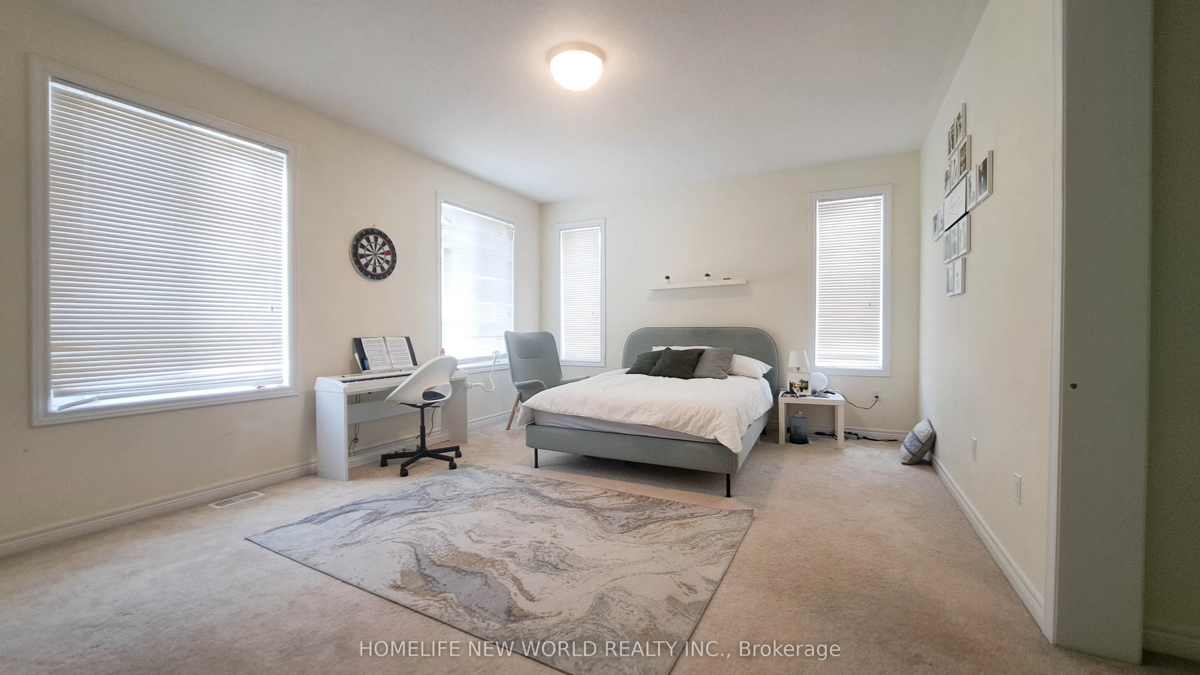 2 Falconridge Terrace