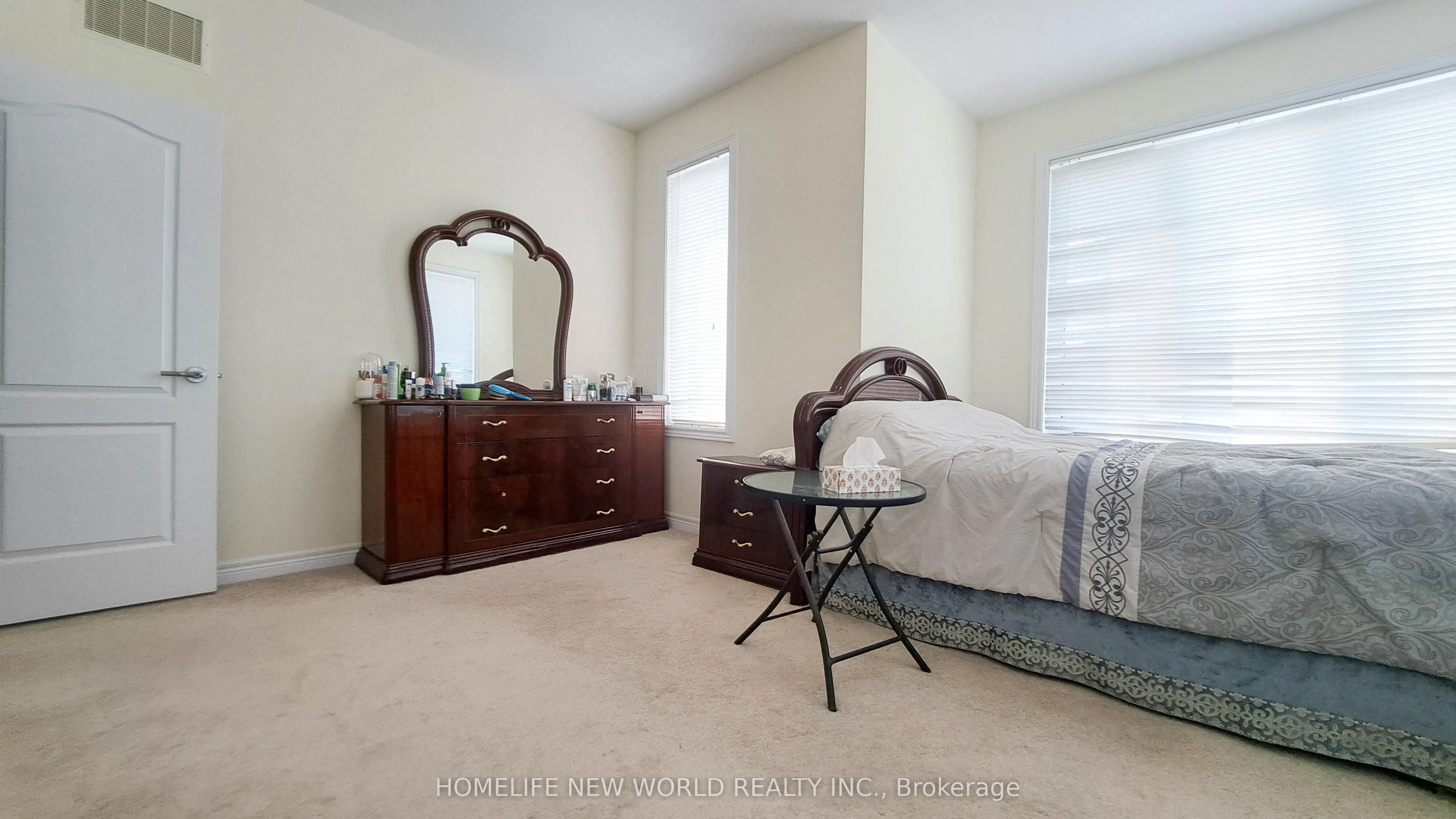 2 Falconridge Terrace