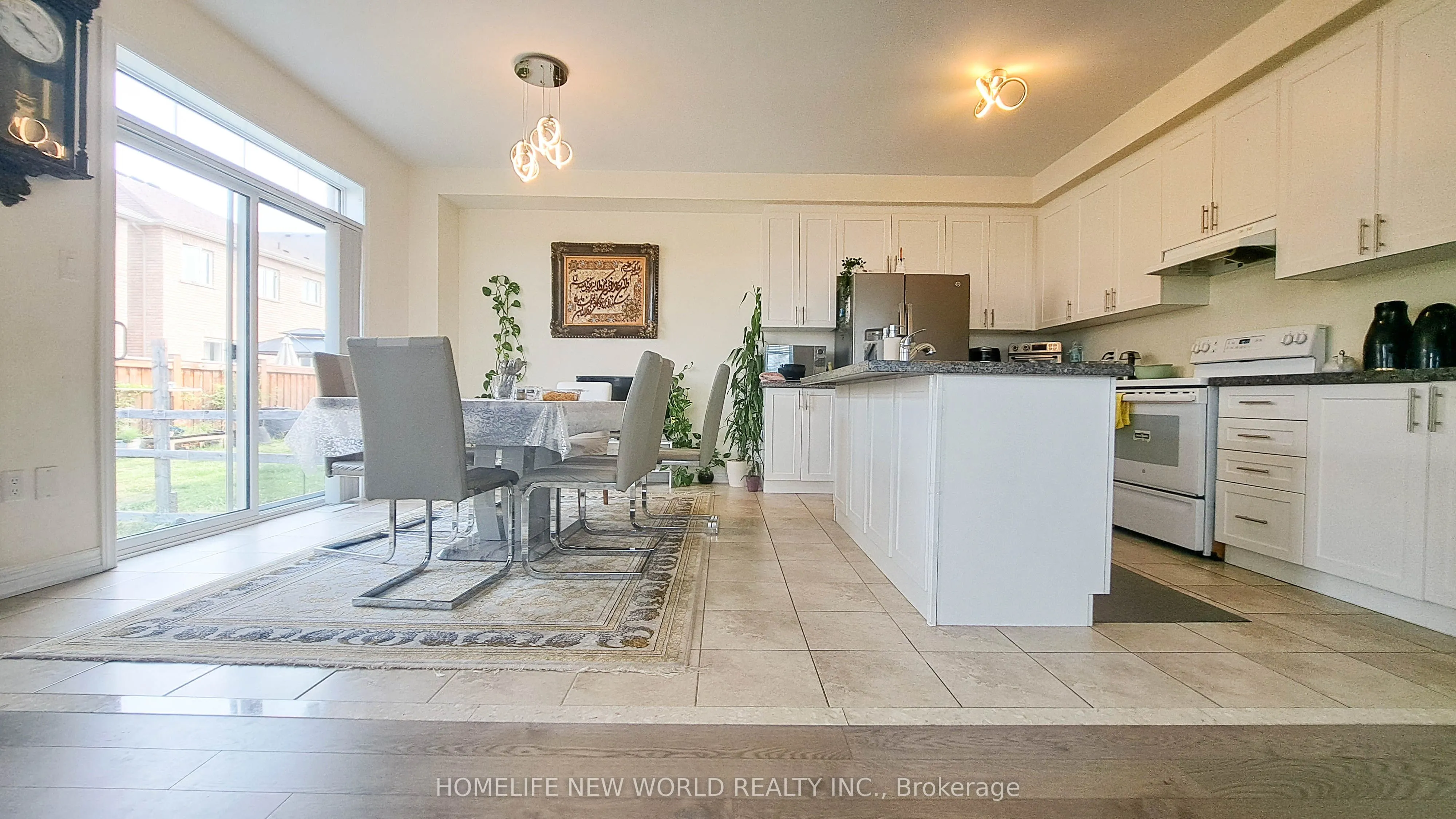 2 Falconridge Terrace
