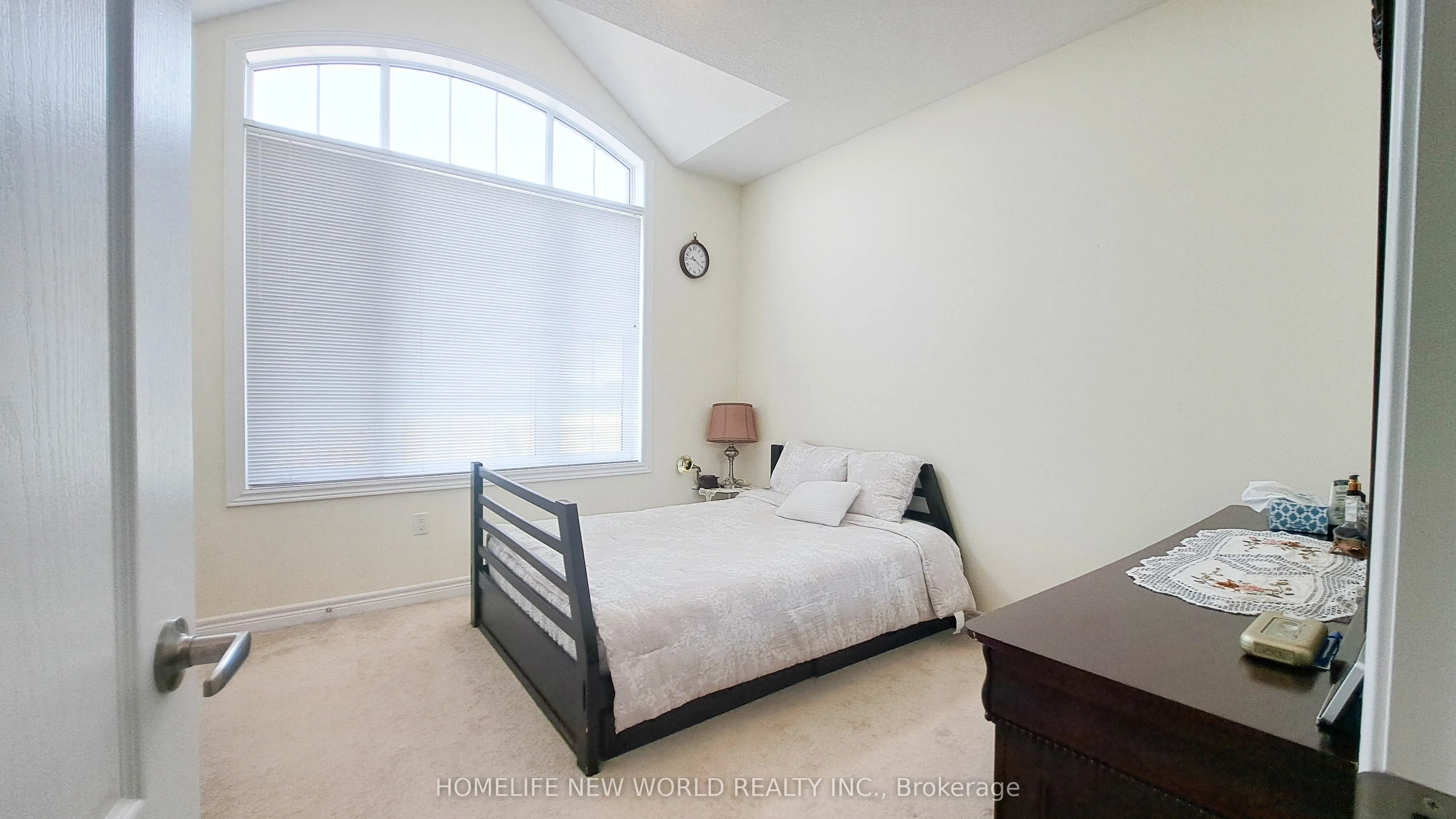 2 Falconridge Terrace