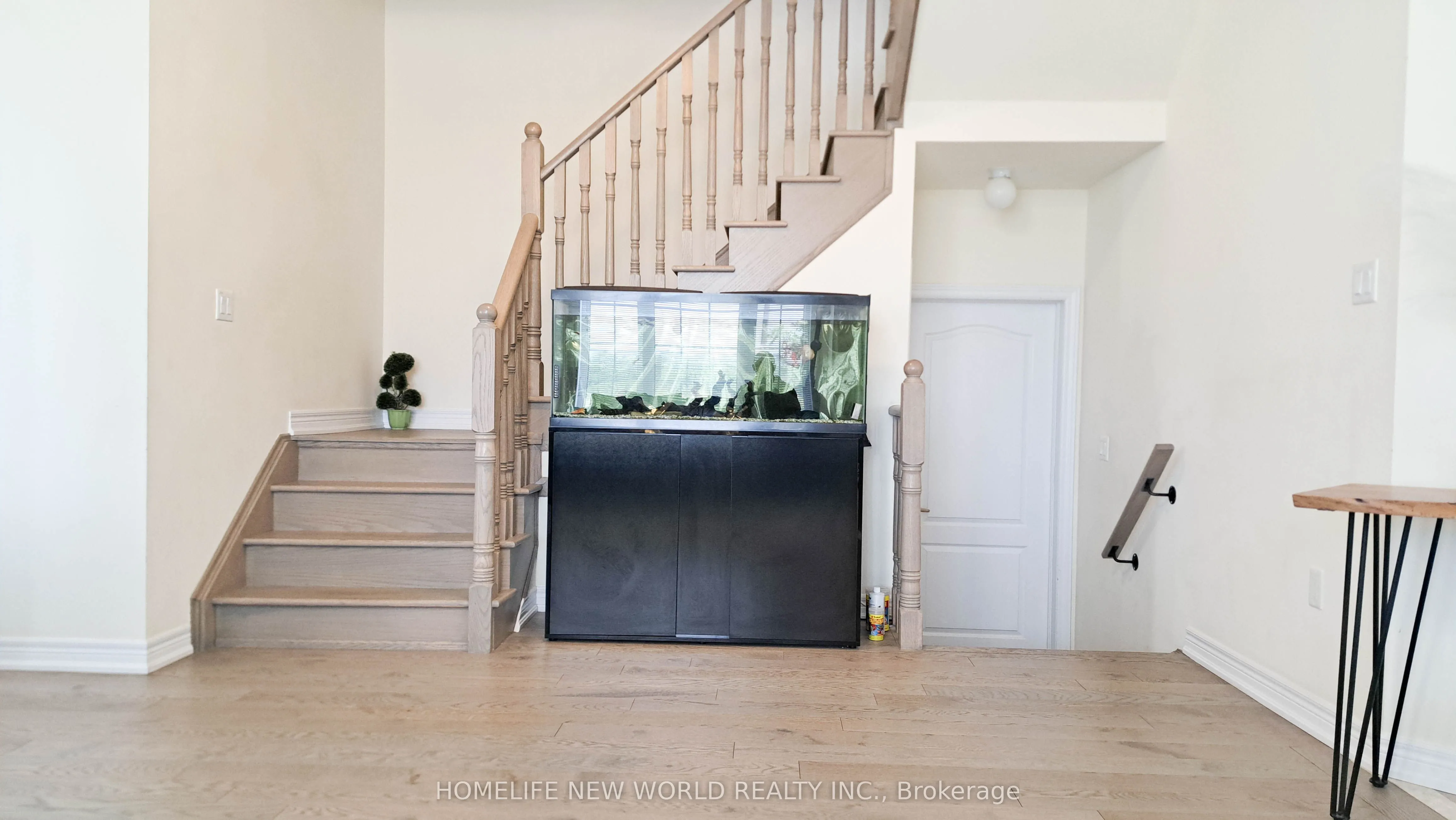 2 Falconridge Terrace