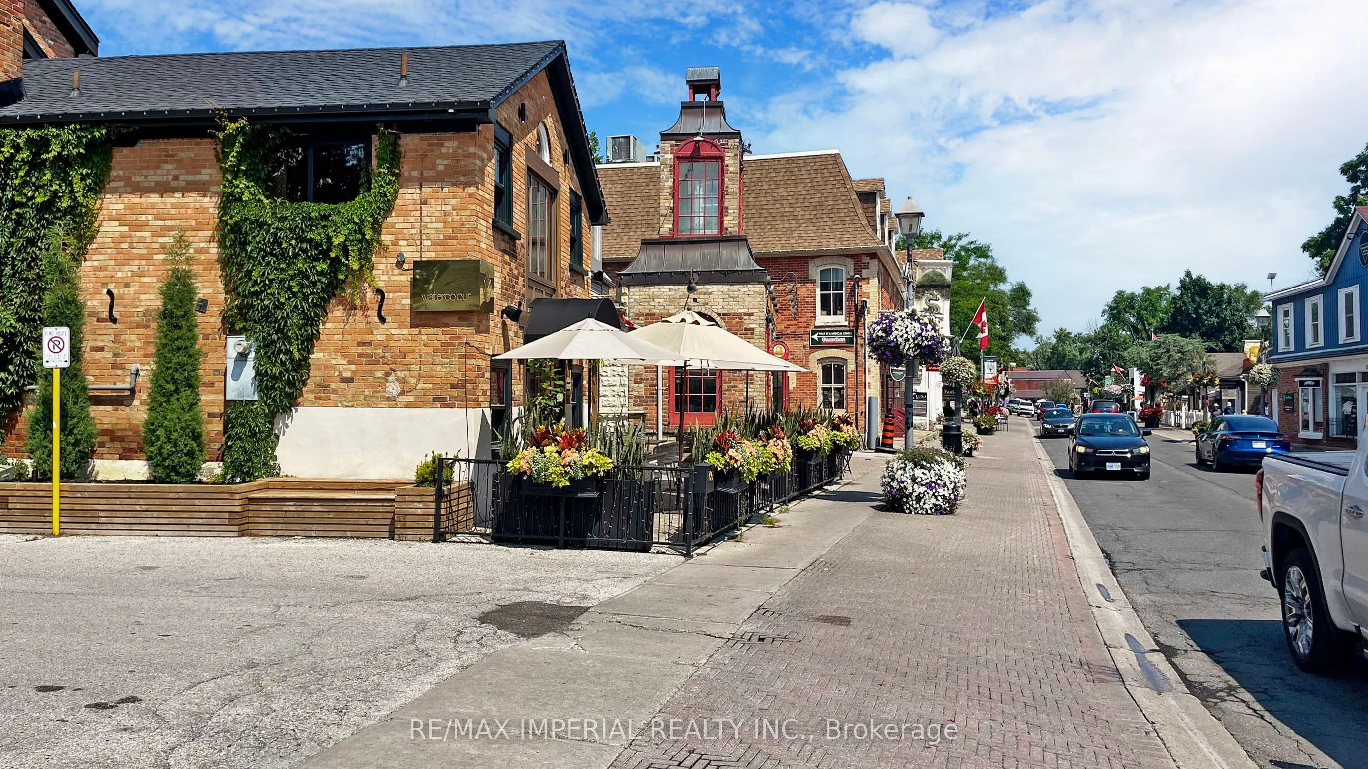 156 Main St Unionville