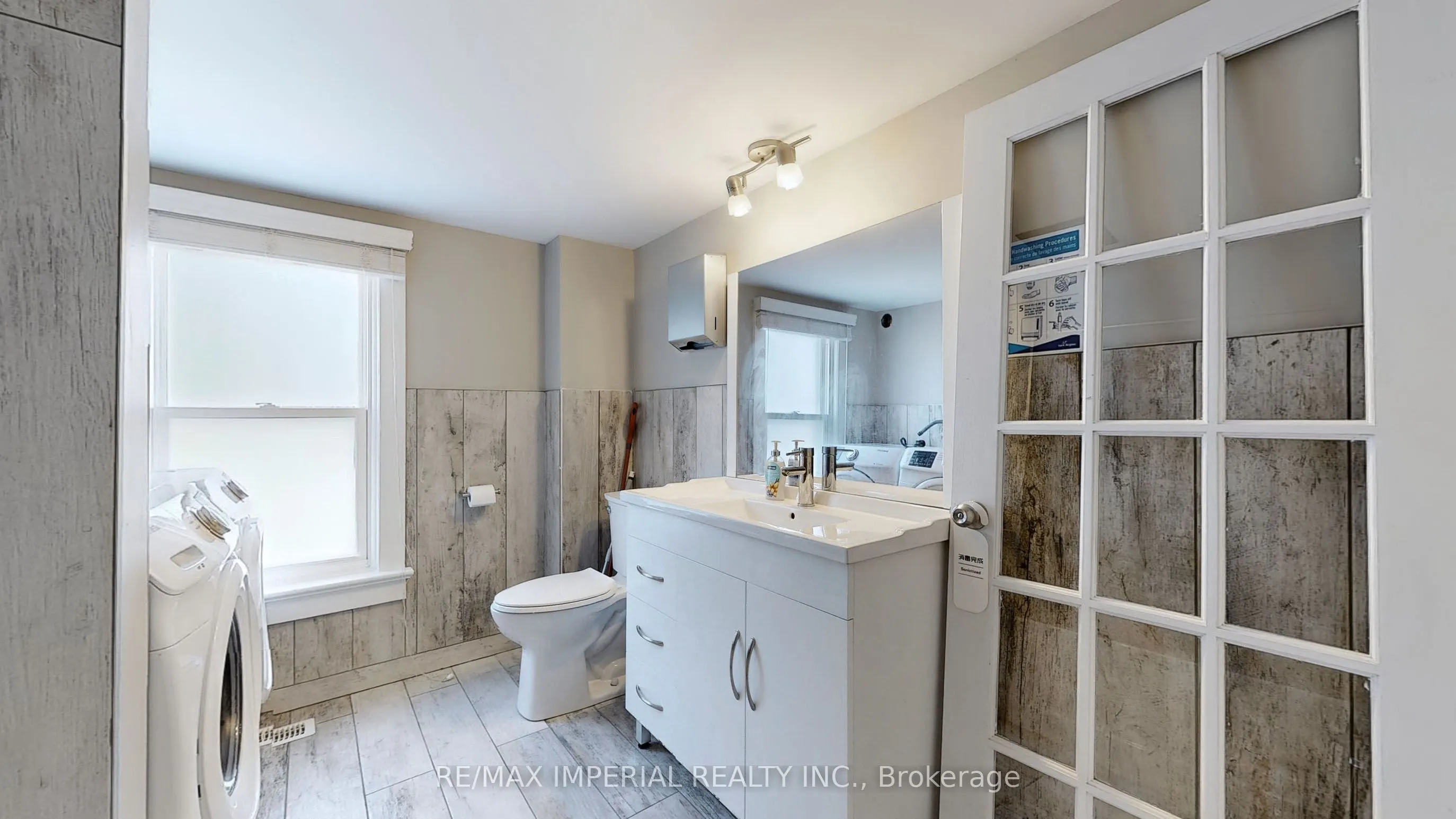 156 Main St Unionville