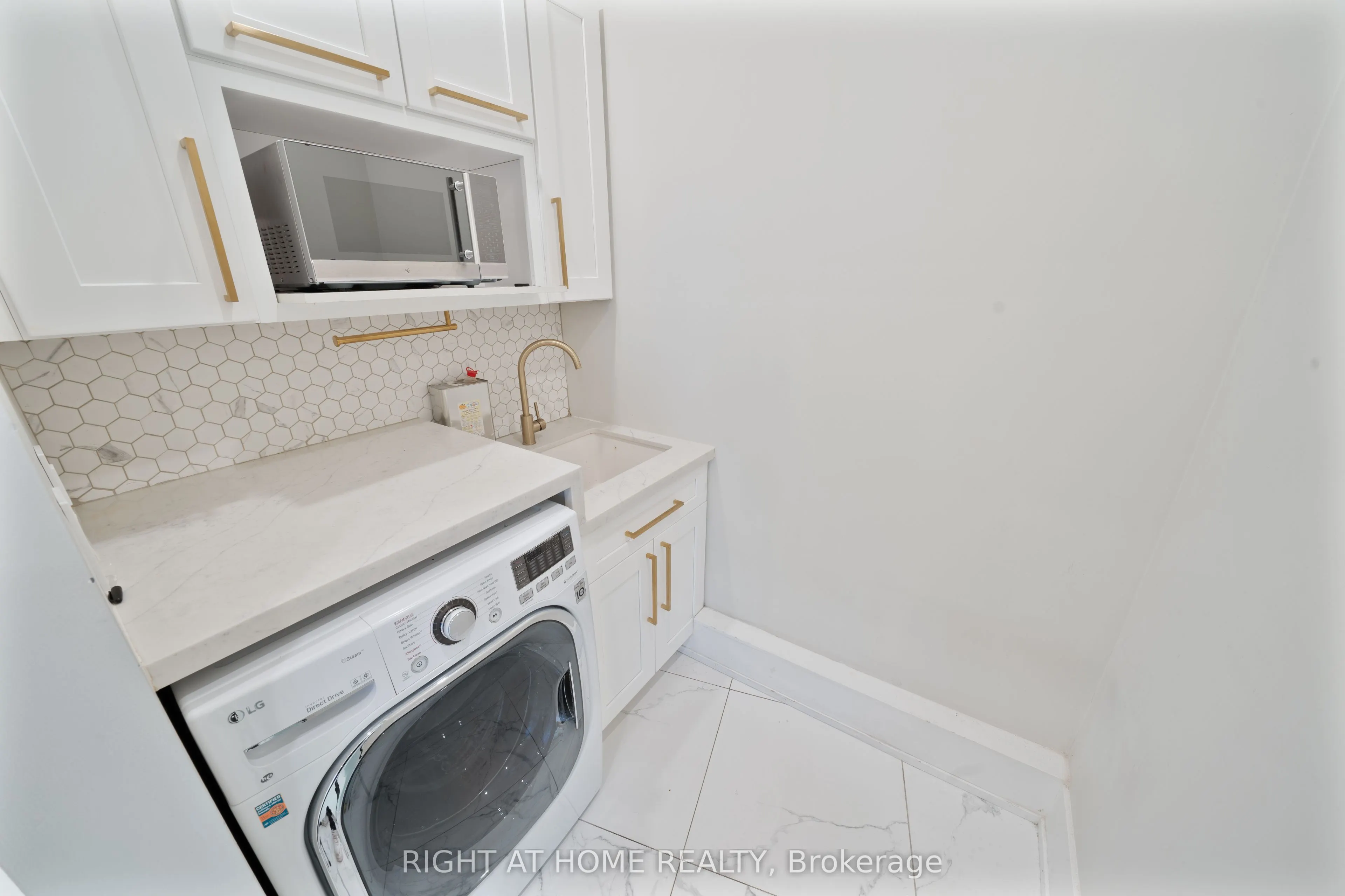 7730 Kipling Avenue, #3