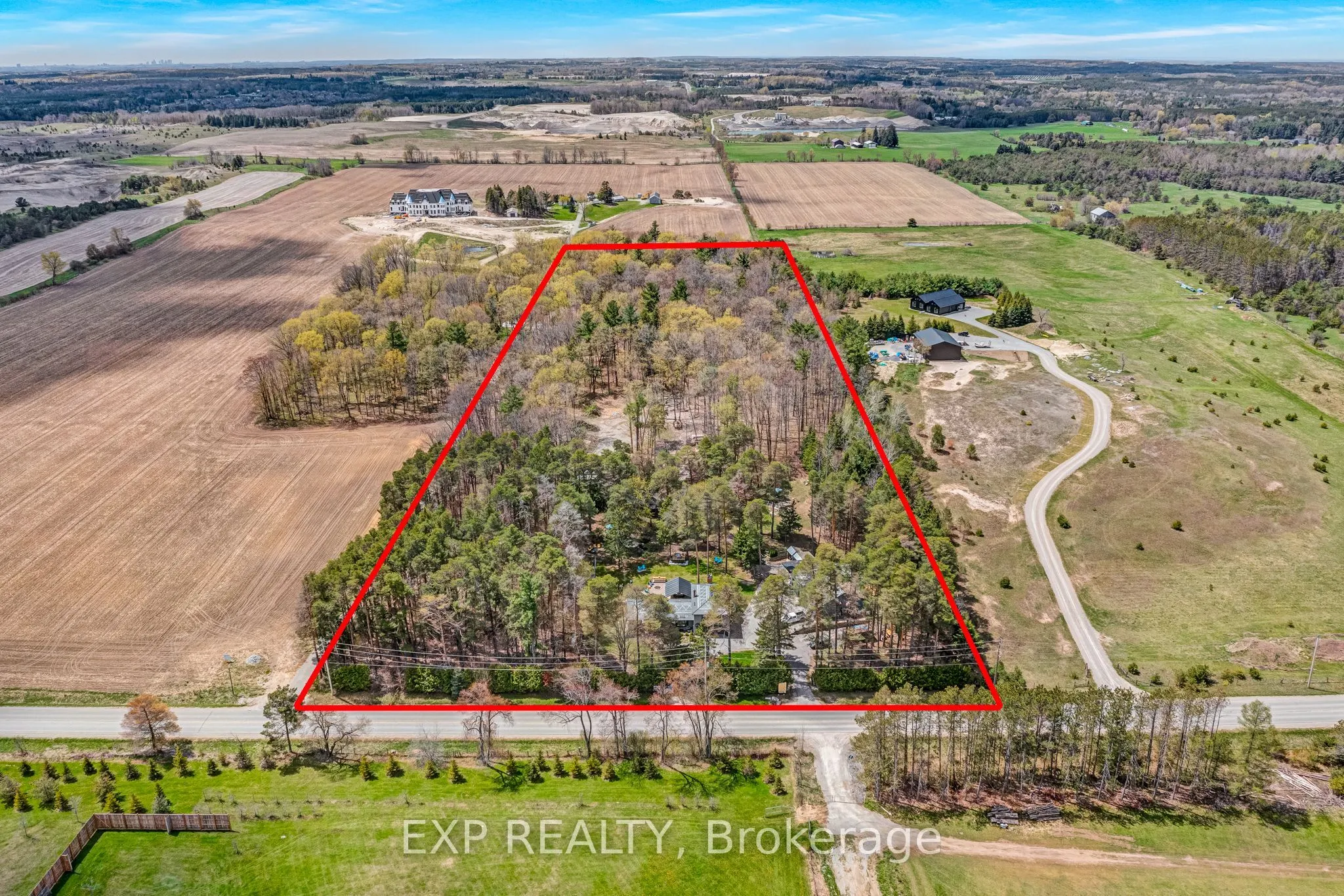 4580 Concession 6 Road