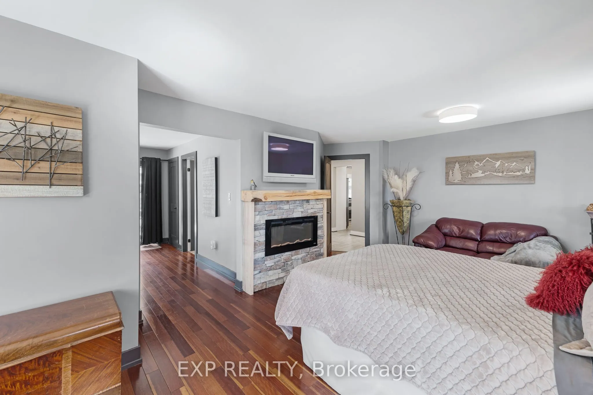 4580 Concession 6 Road