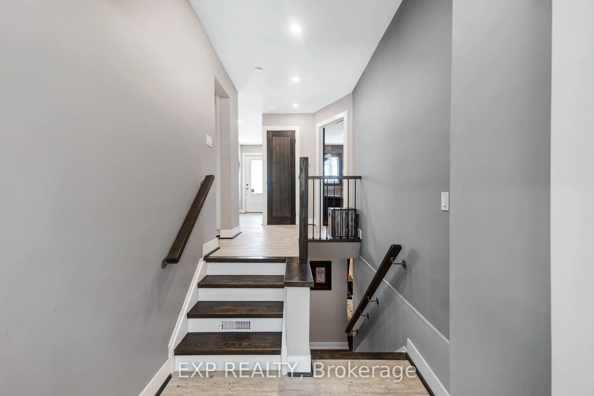 4580 Concession 6 Road