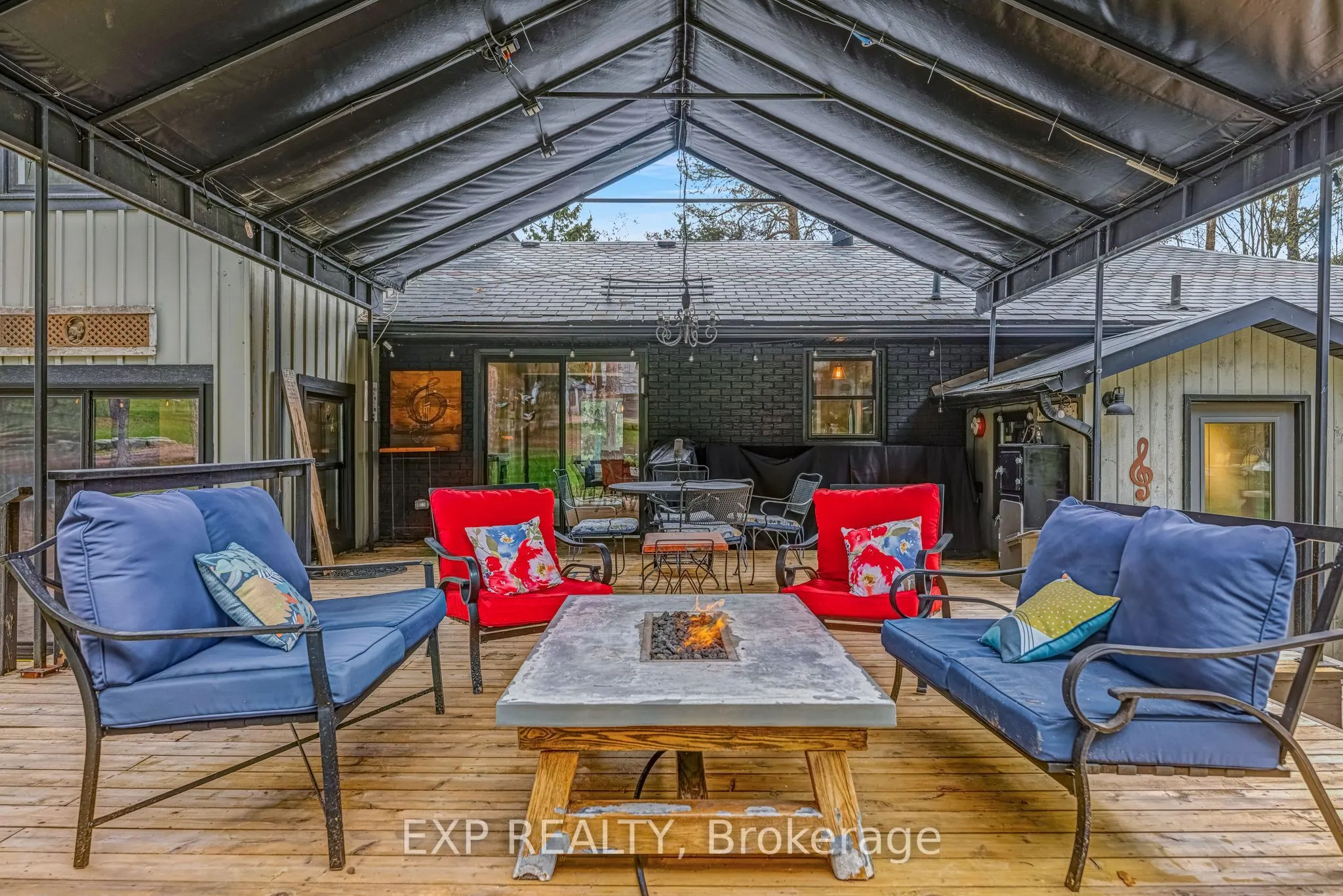 4580 Concession 6 Road