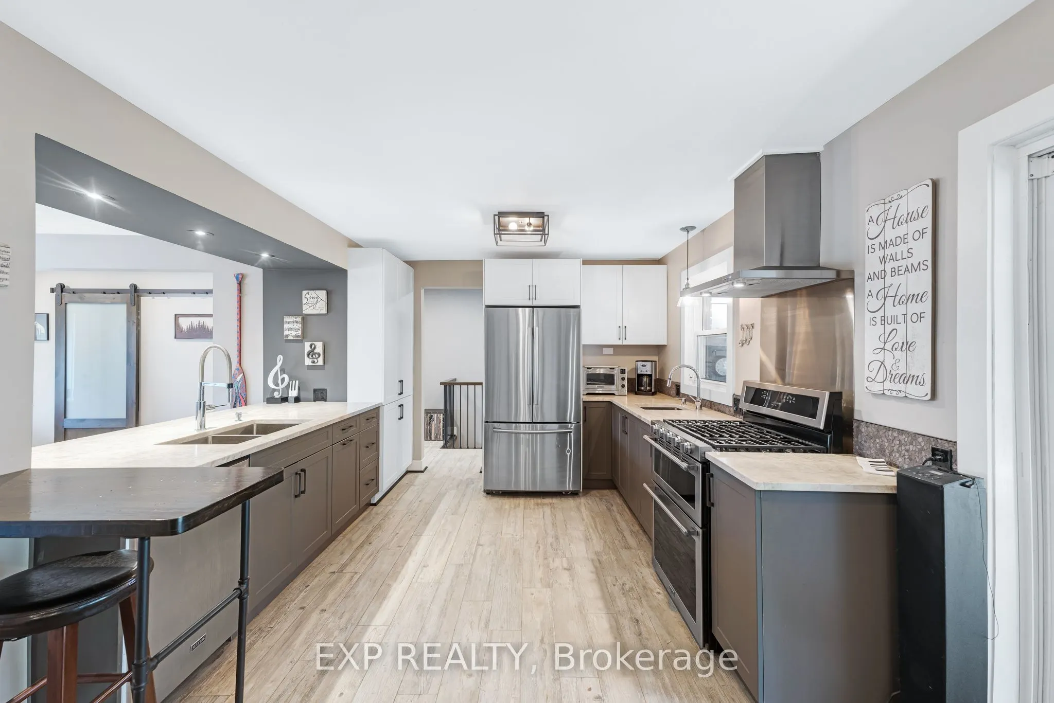 4580 Concession 6 Road
