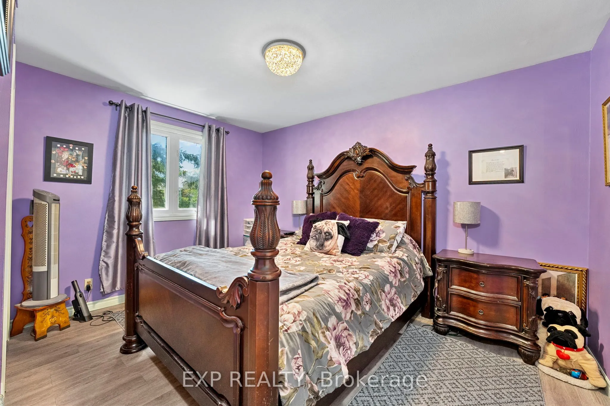 354 Lakeland Crescent