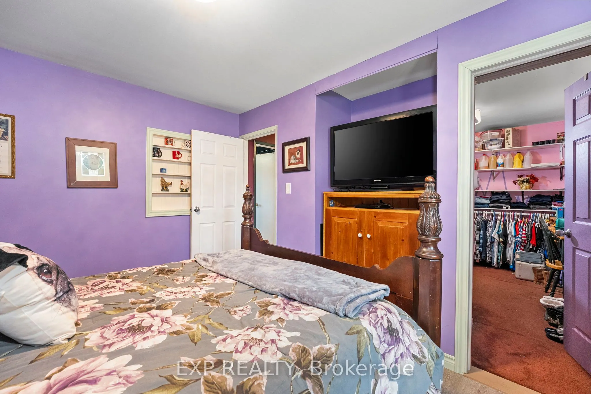 354 Lakeland Crescent