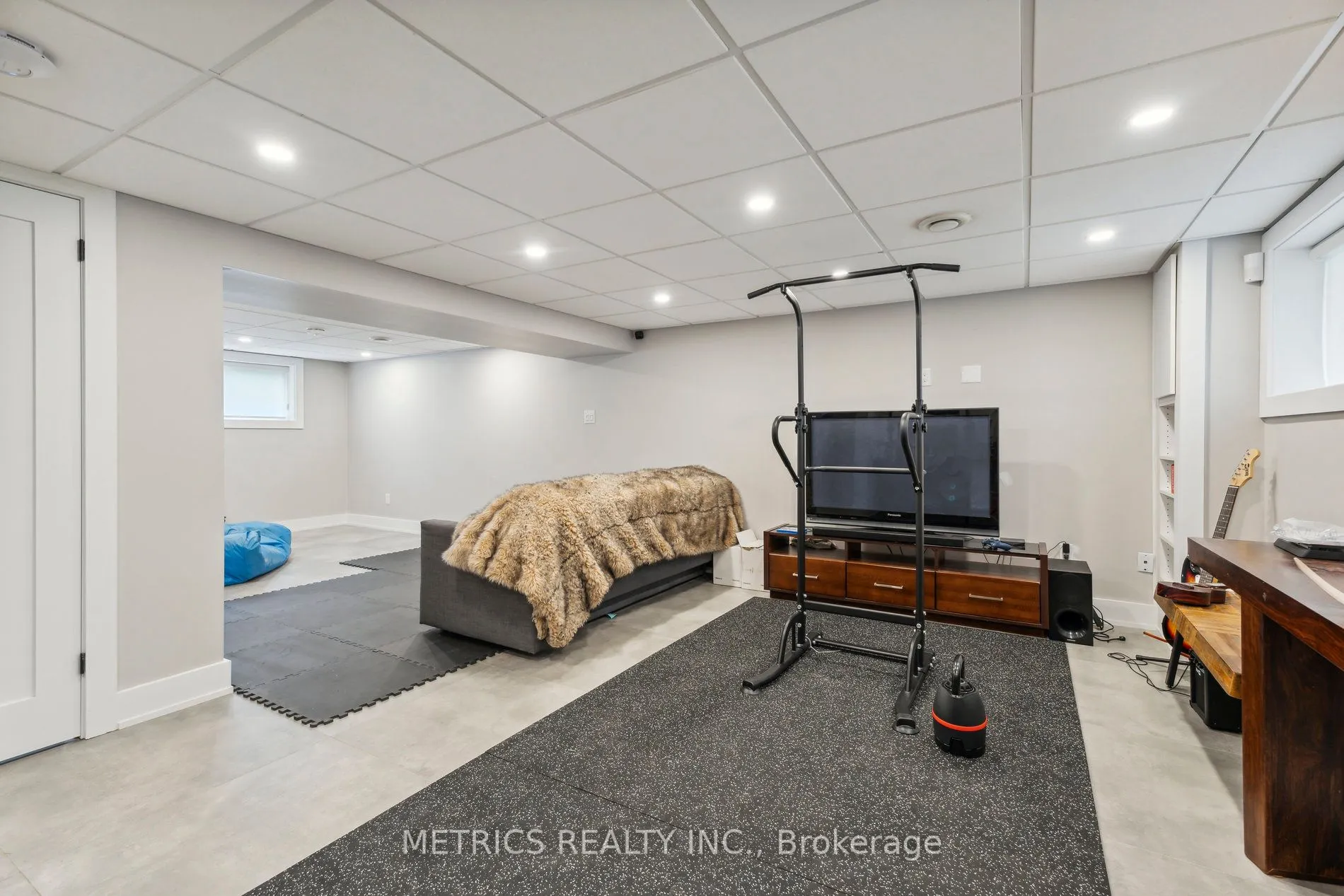 1386 Gilford Road