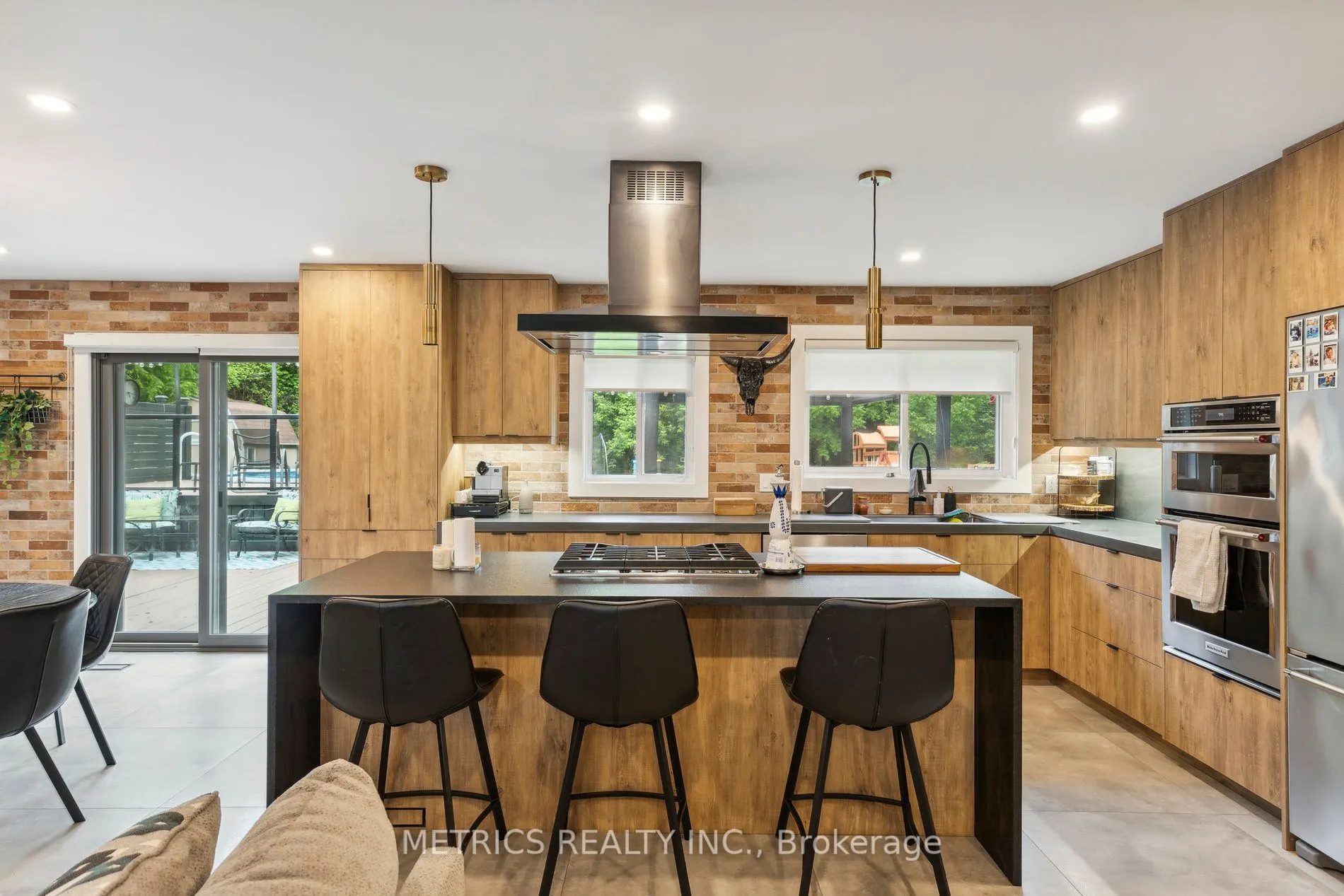 1386 Gilford Road