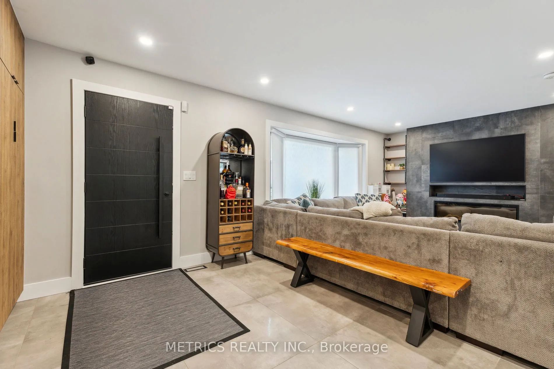 1386 Gilford Road