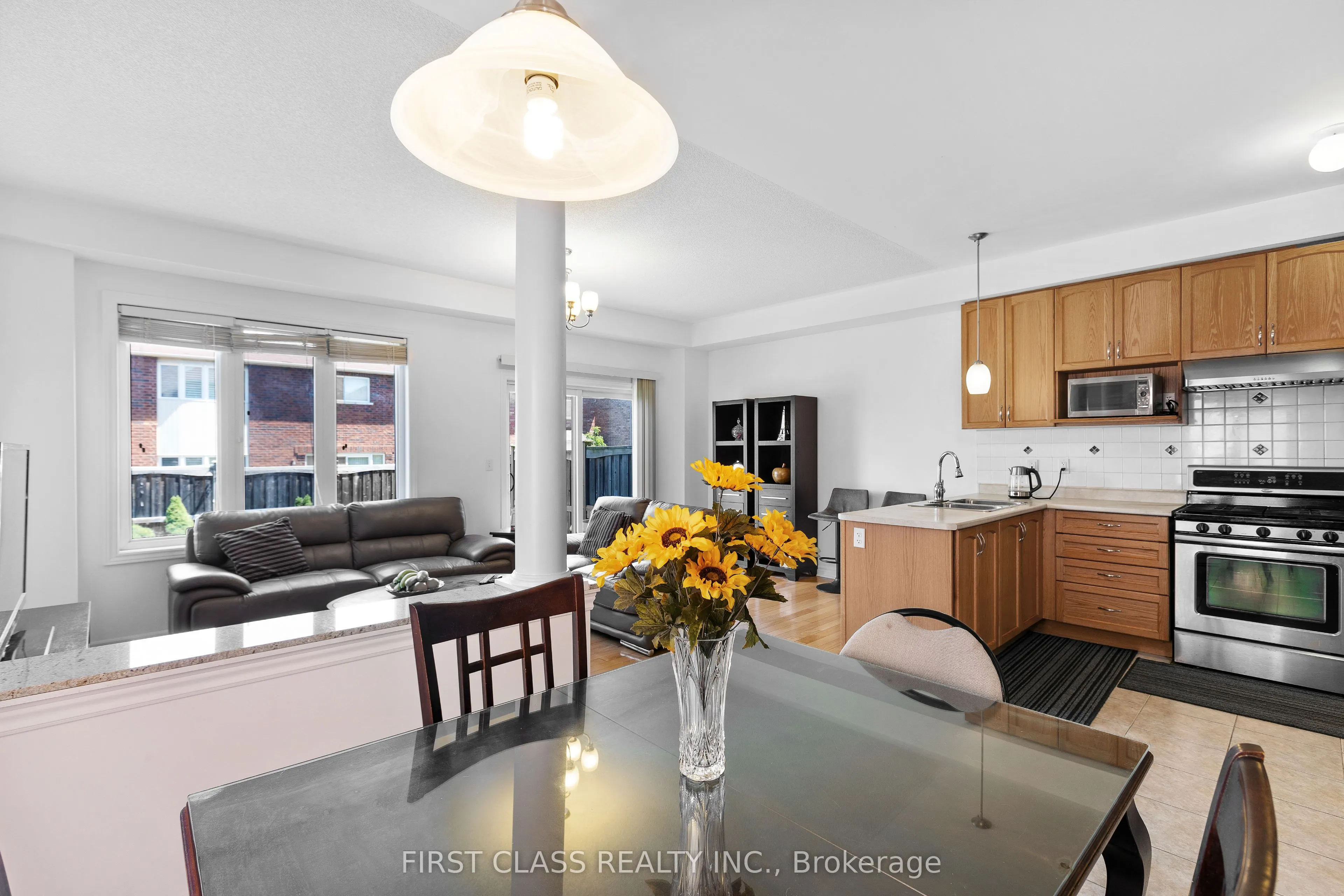 74 Evershot Crescent