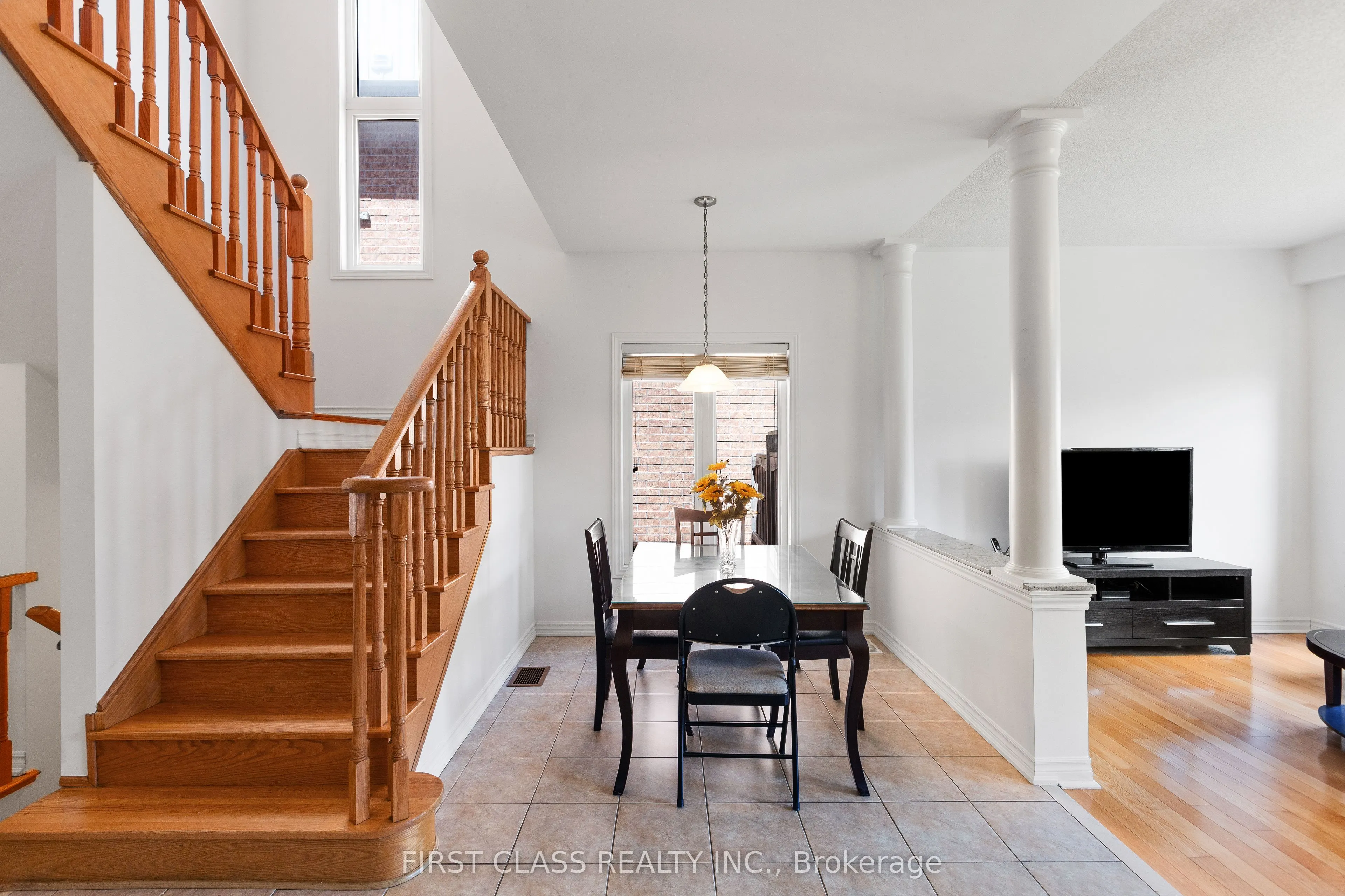 74 Evershot Crescent