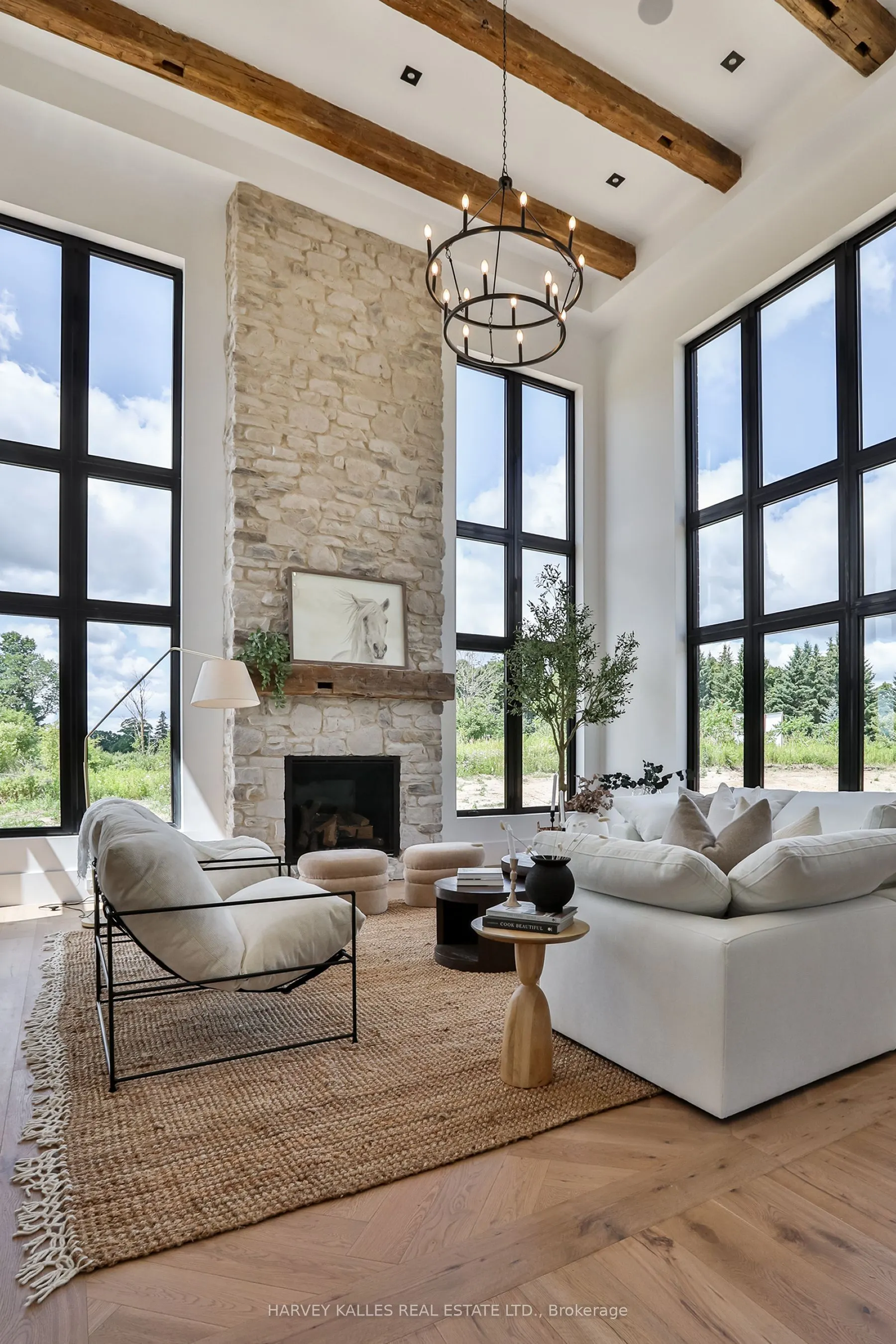 18 Lincolnville Lane
