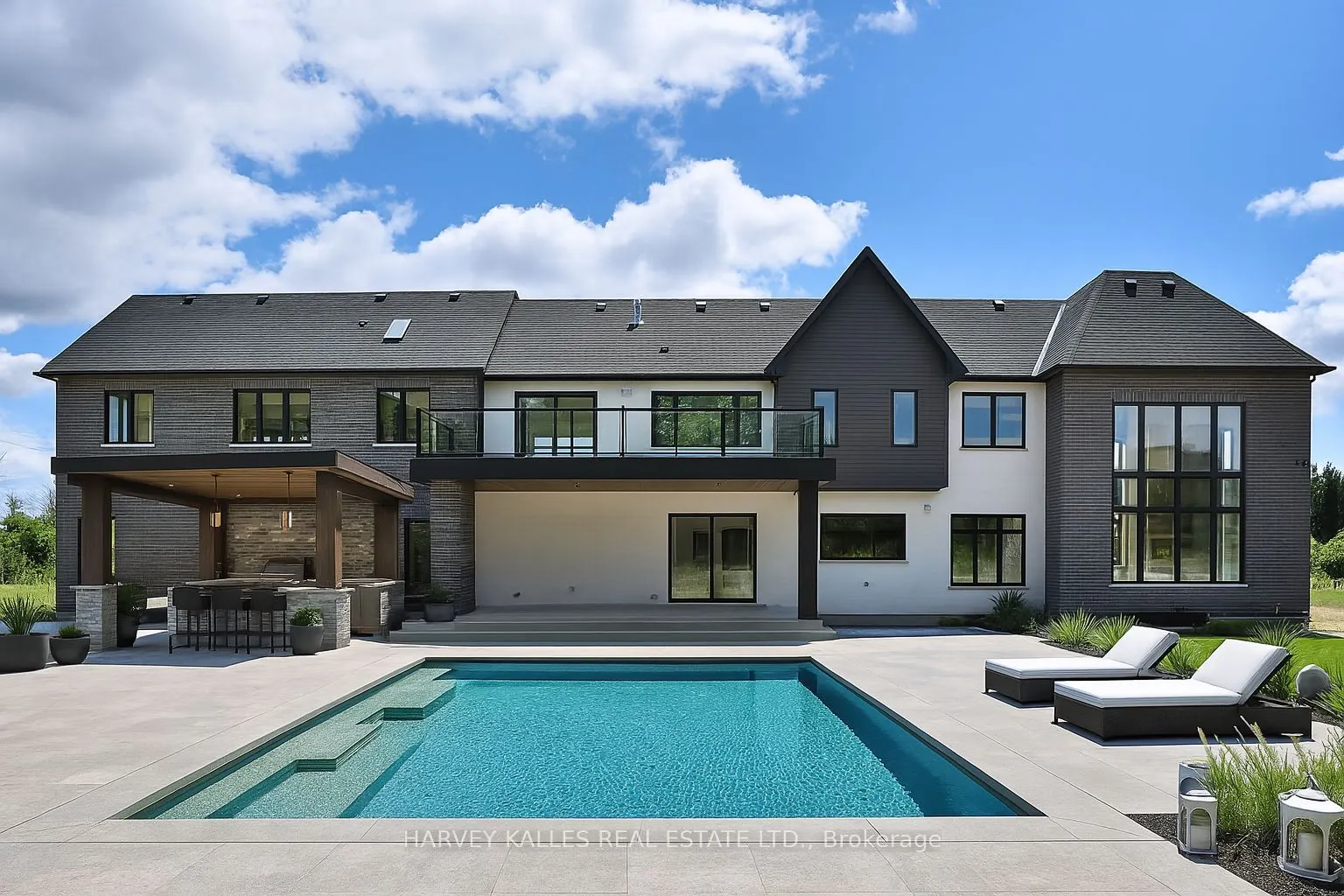 18 Lincolnville Lane