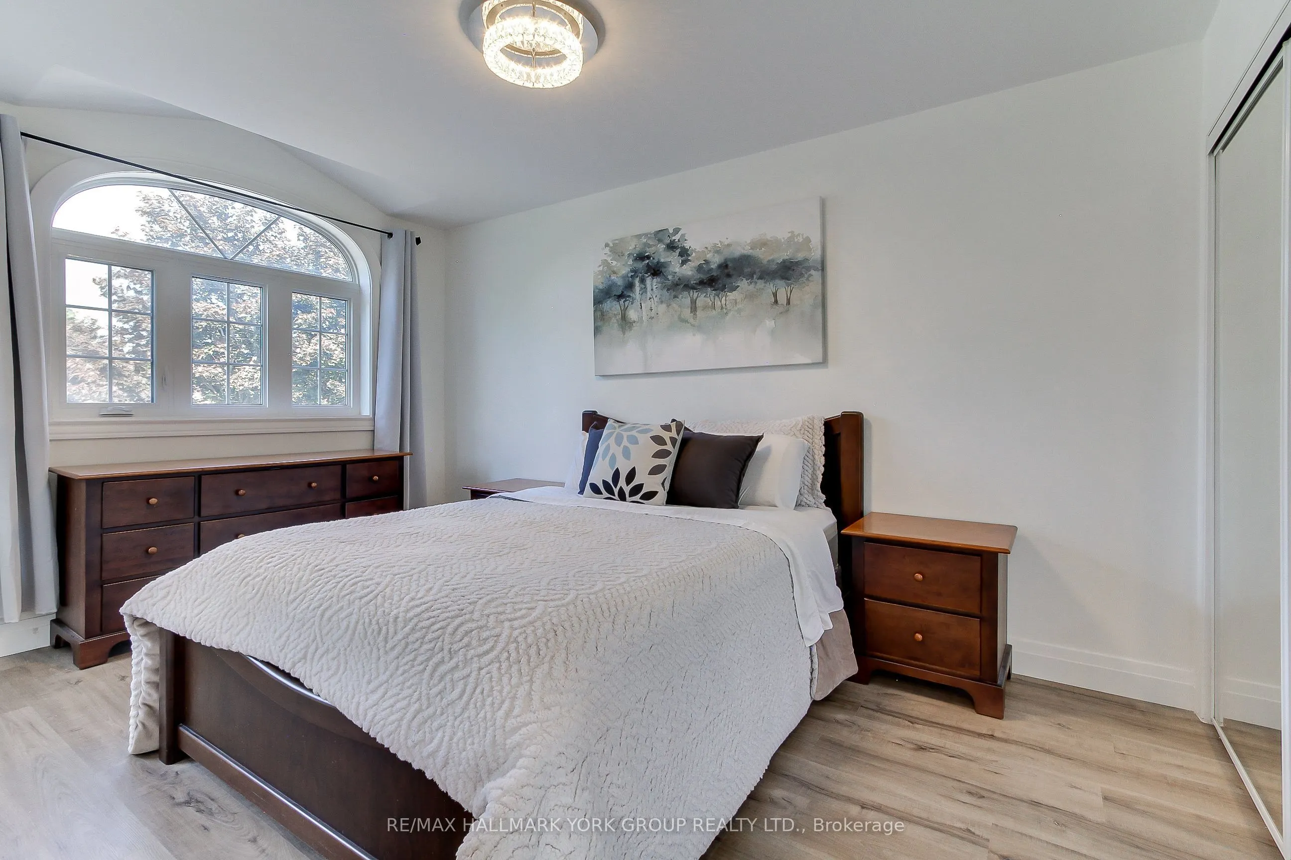 316 Pinnacle Trail