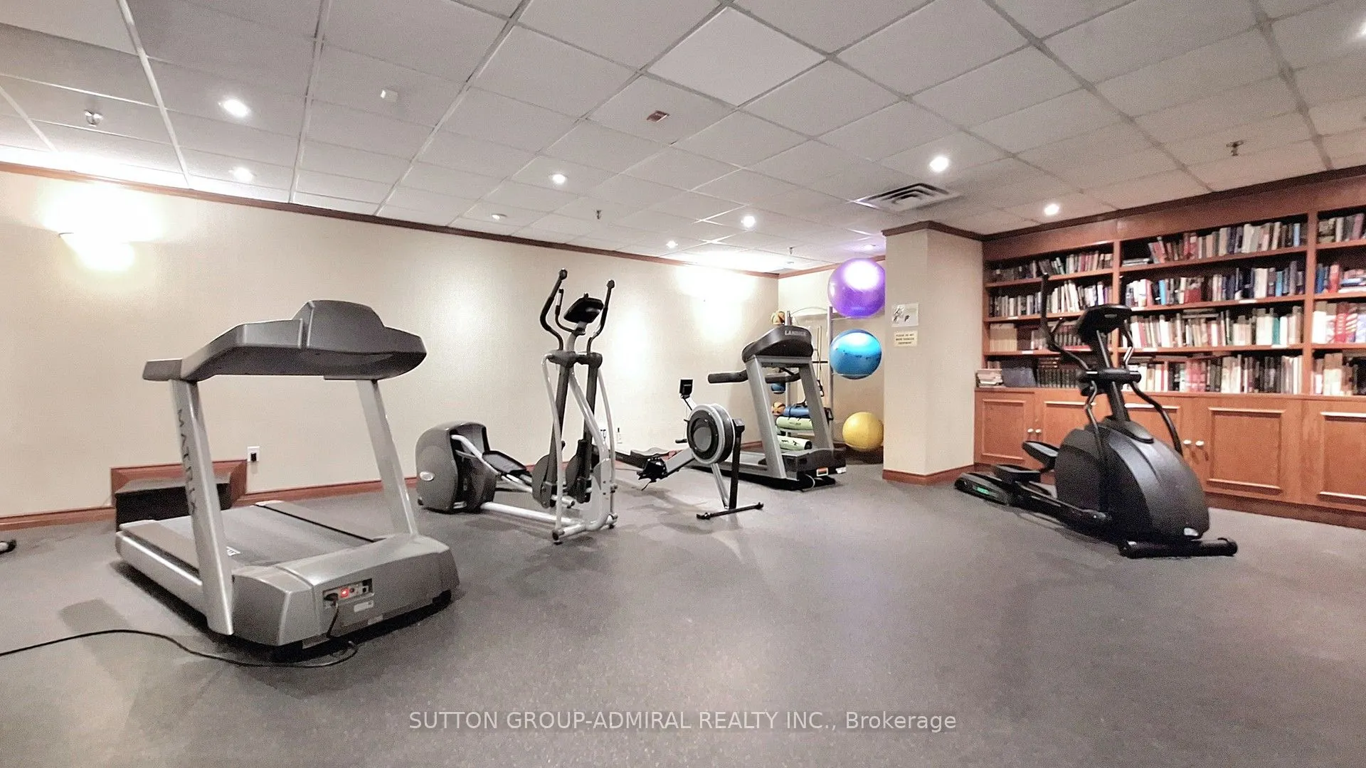 175 Cedar Avenue, #410