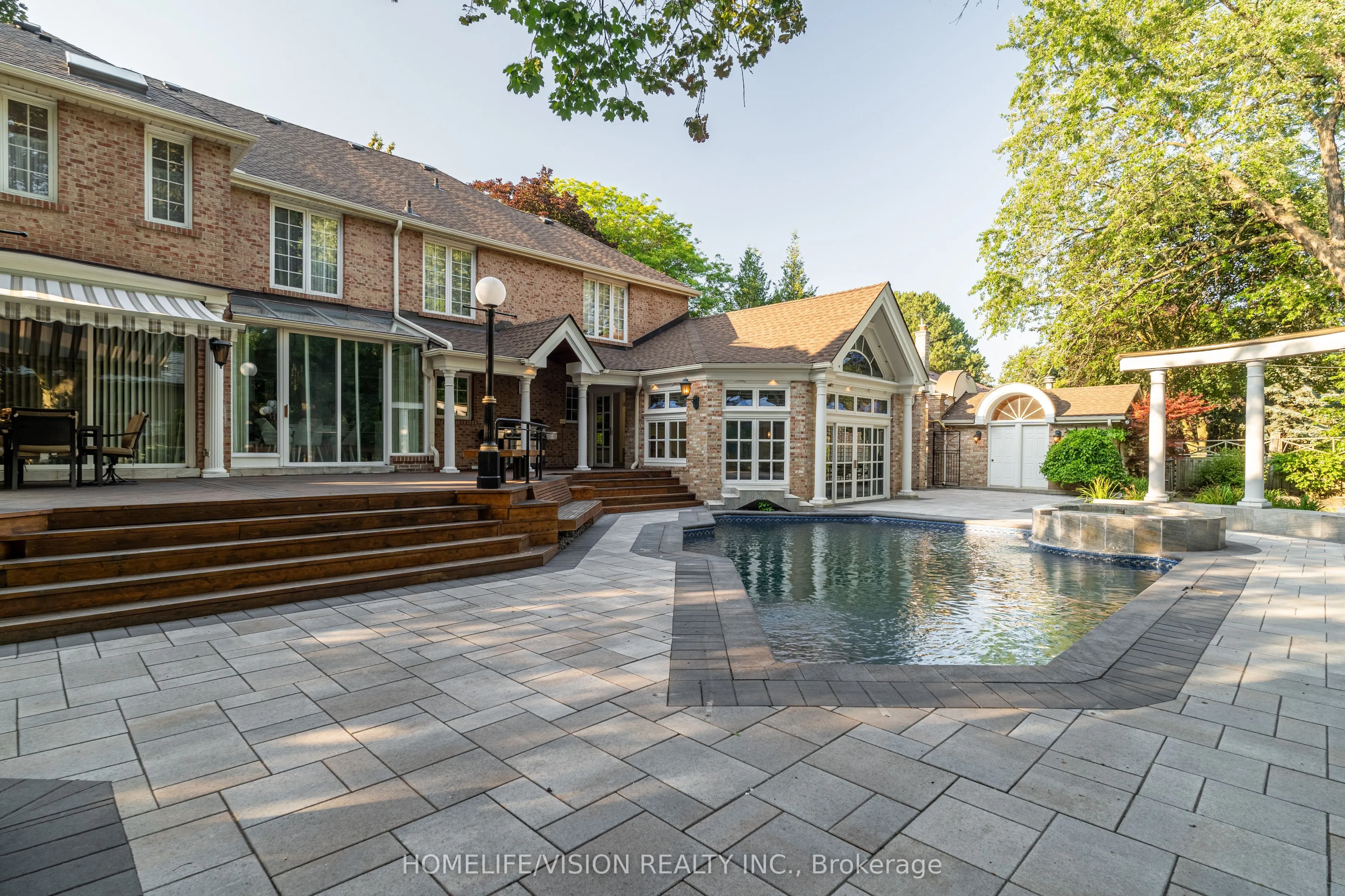 15 Daffodil Avenue