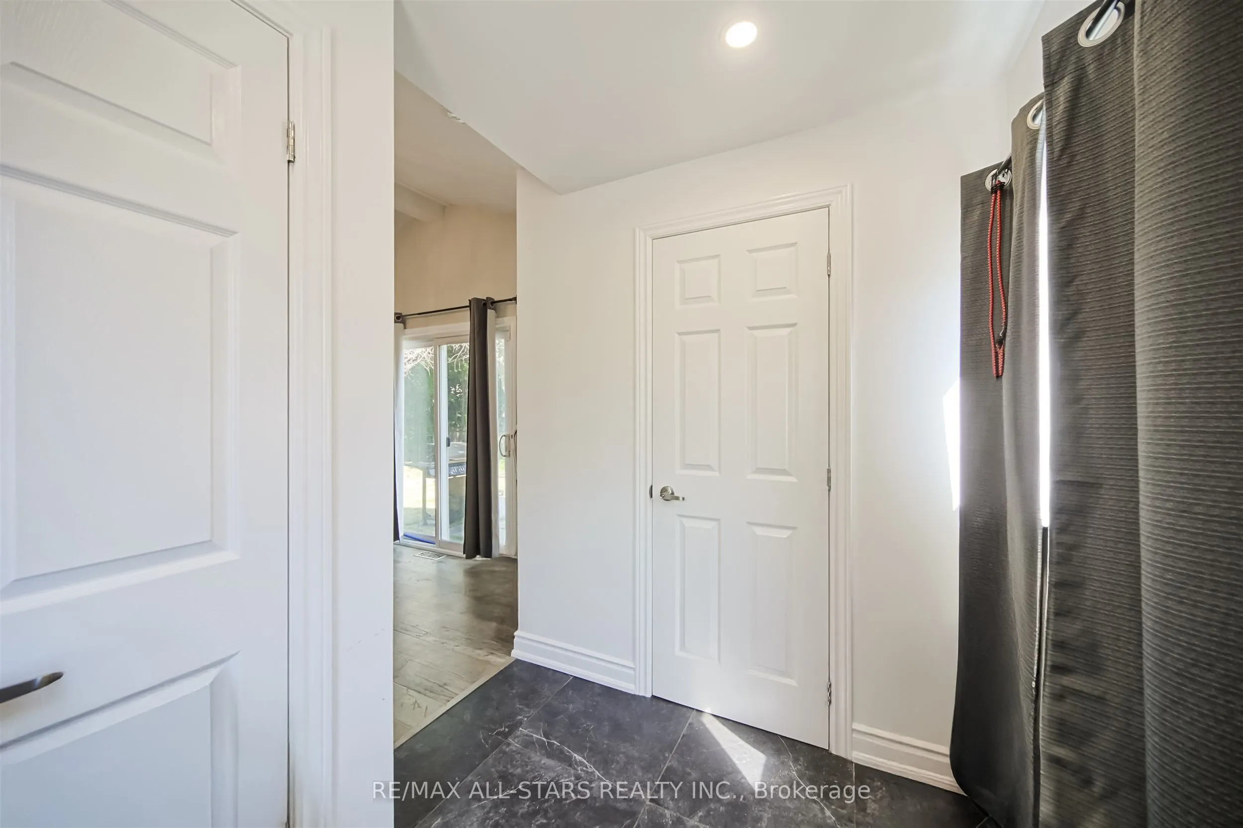 354 ADELINE Drive