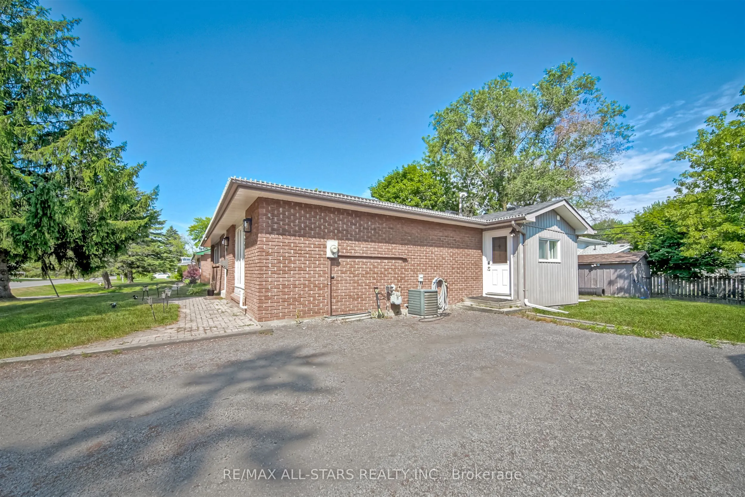 354 ADELINE Drive
