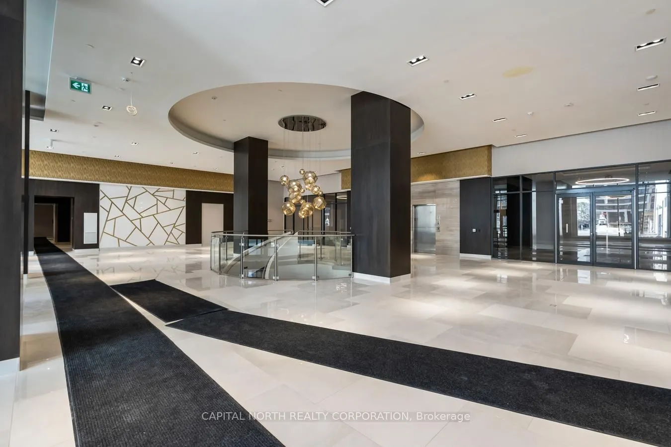 9000 Jane Street, #329