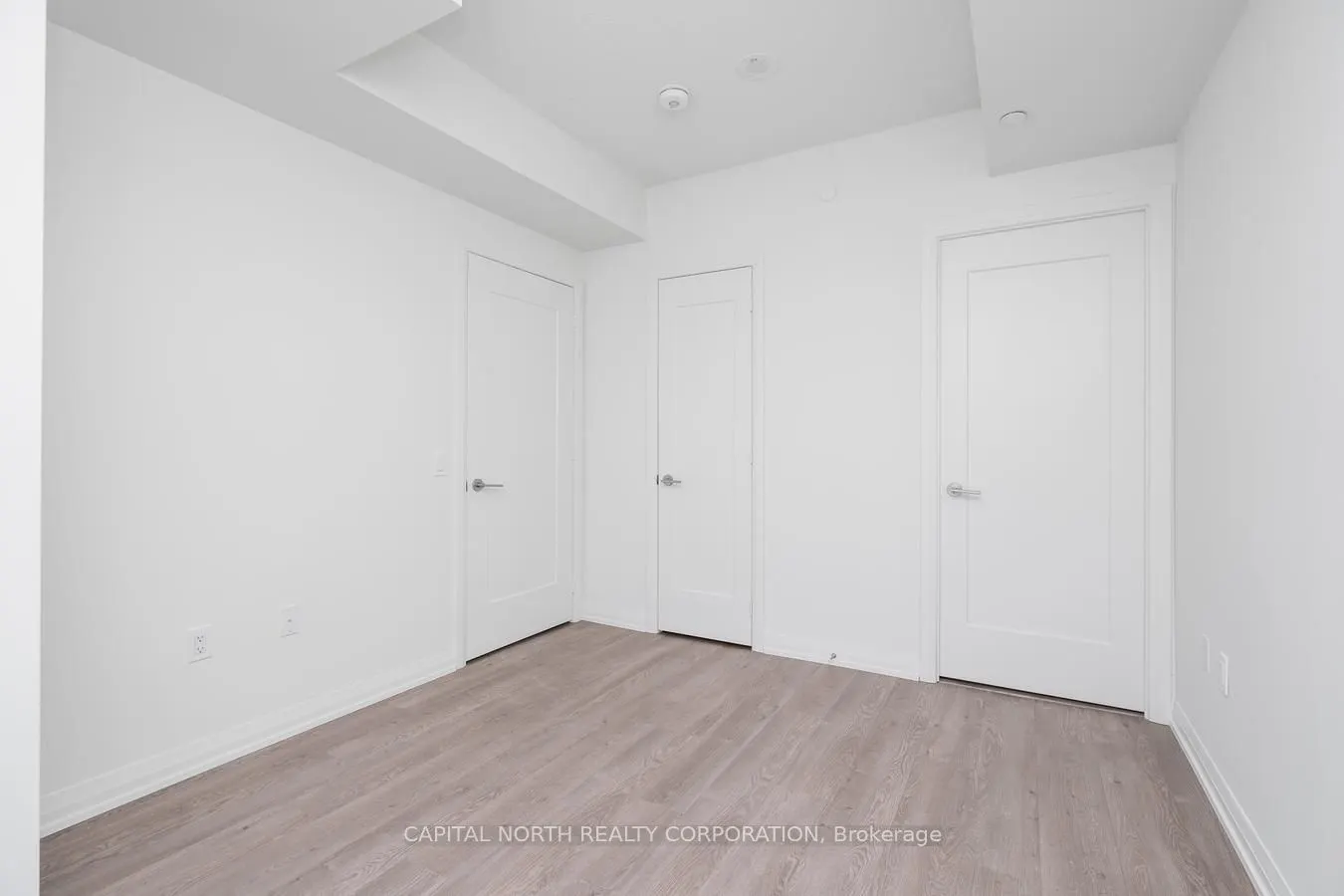 9000 Jane Street, #329