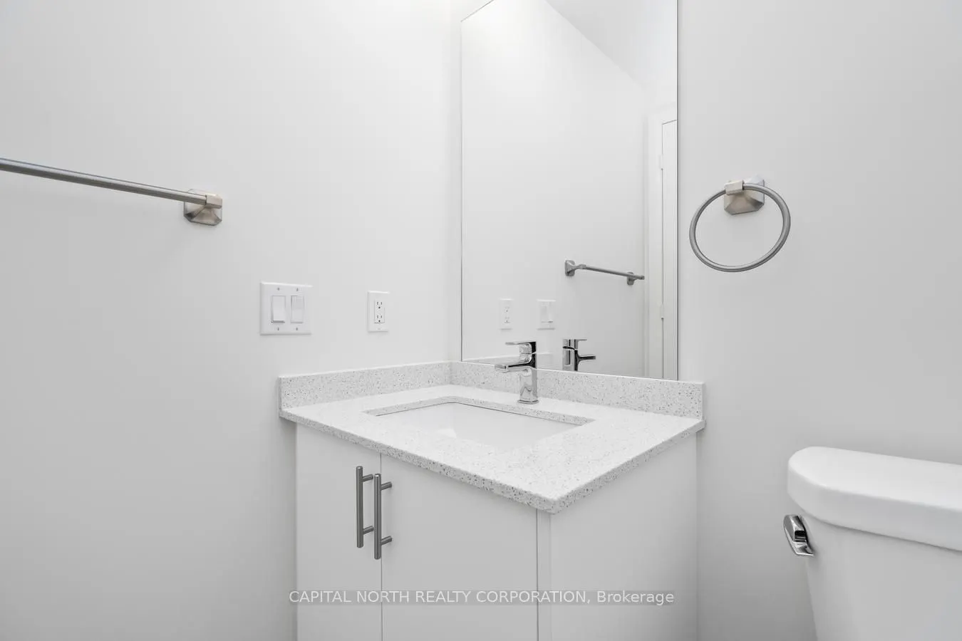 9000 Jane Street, #329