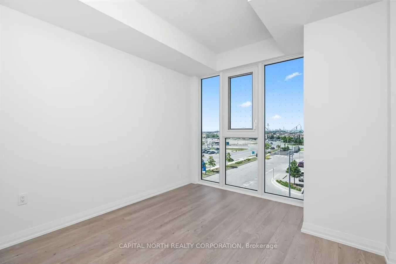9000 Jane Street, #329